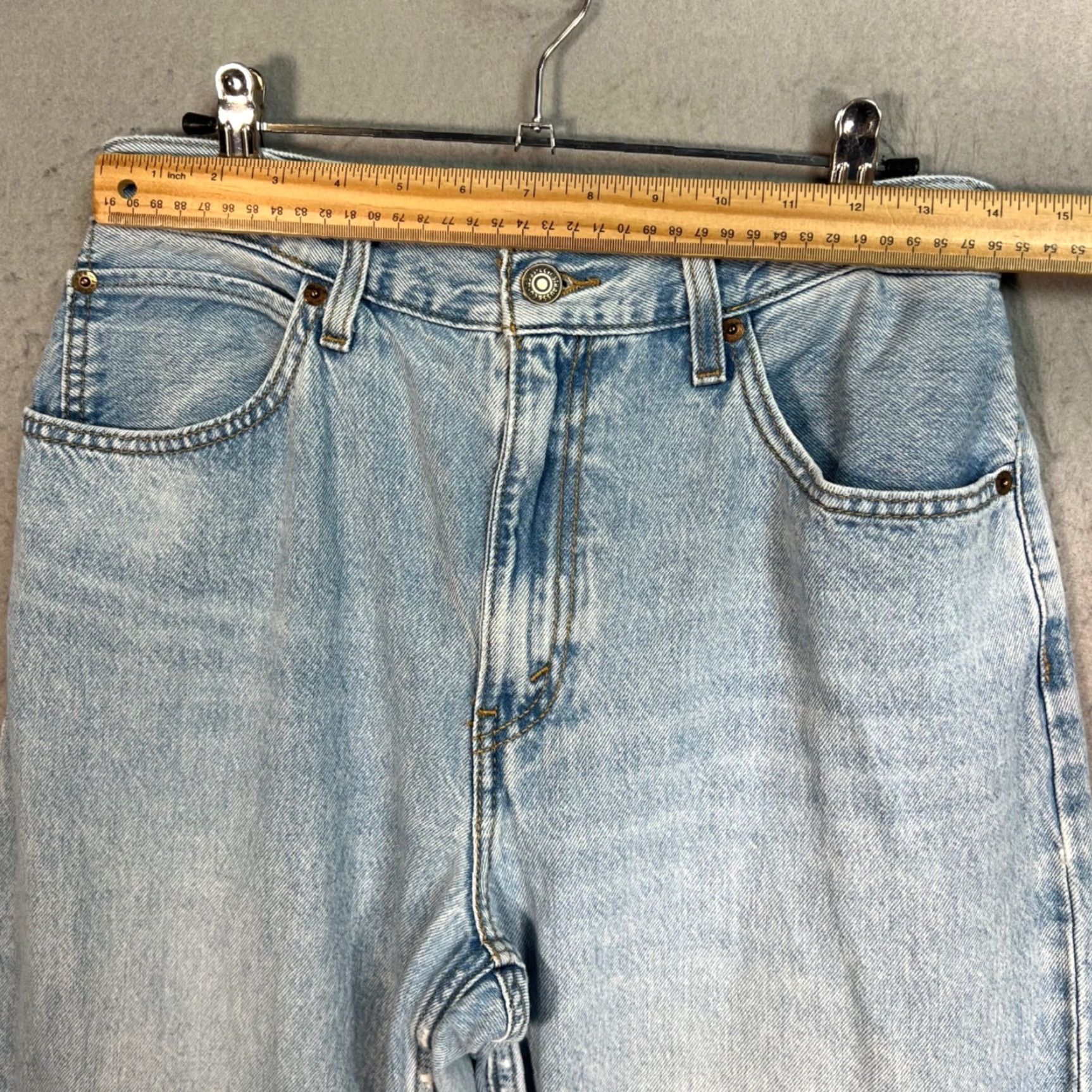 Levi's Levi's 501 Men Jeans Size 30 Original Fit Light Wash Denim Straight Regular 5-Pocket Blue Vintage No N/A Size US 30 / EU 46 - 6 Thumbnail
