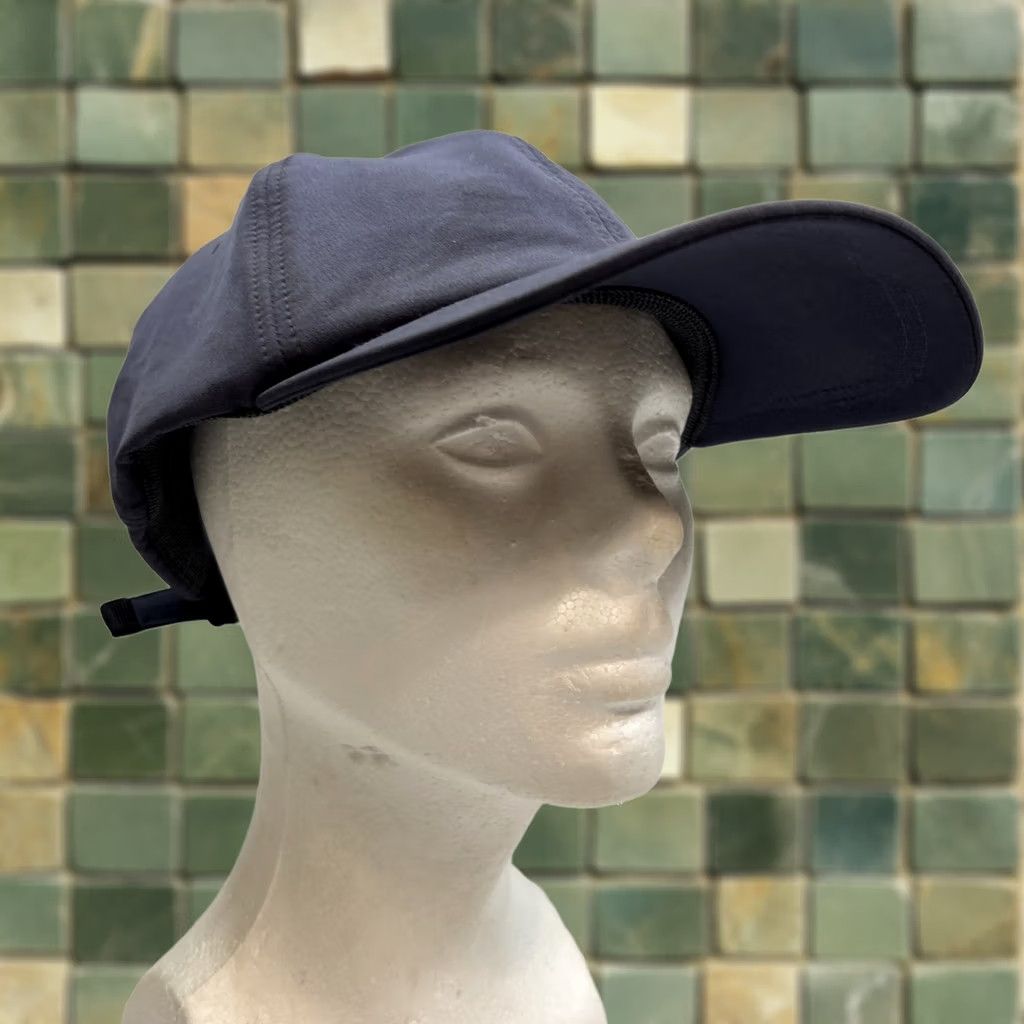 Lululemon Lululemon Hat Cap Strap Back Grey Workout Lightweight Athletic Outdoors Unisex Adjustable Gray Baseball Cap Logo Unisex Adults Mens Women Size ONE SIZE - 1 Thumbnail