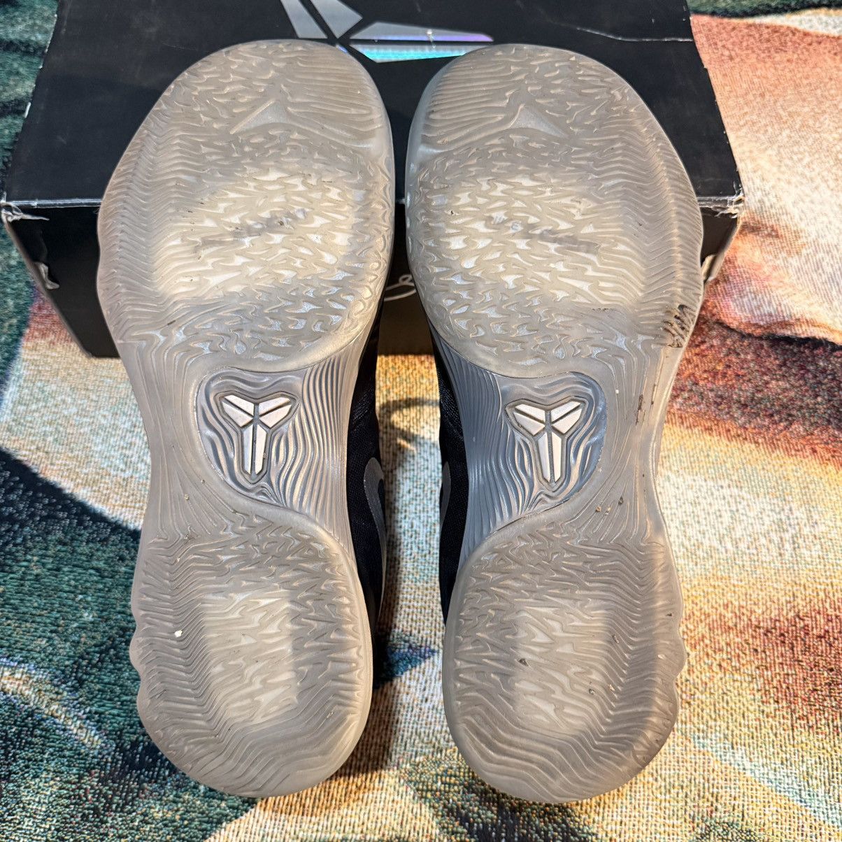 Nike Nike Zoom Kobe Venomenon 5 Size US 10.5 / EU 43-44 - 6 Thumbnail