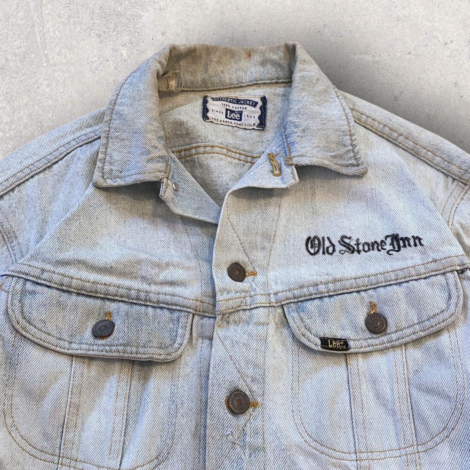Lee × Vintage Vintage 90s Custom Biker Bar Denim Jacket Old Stone Inn Size US M / EU 48-50 / 2 - 6 Thumbnail