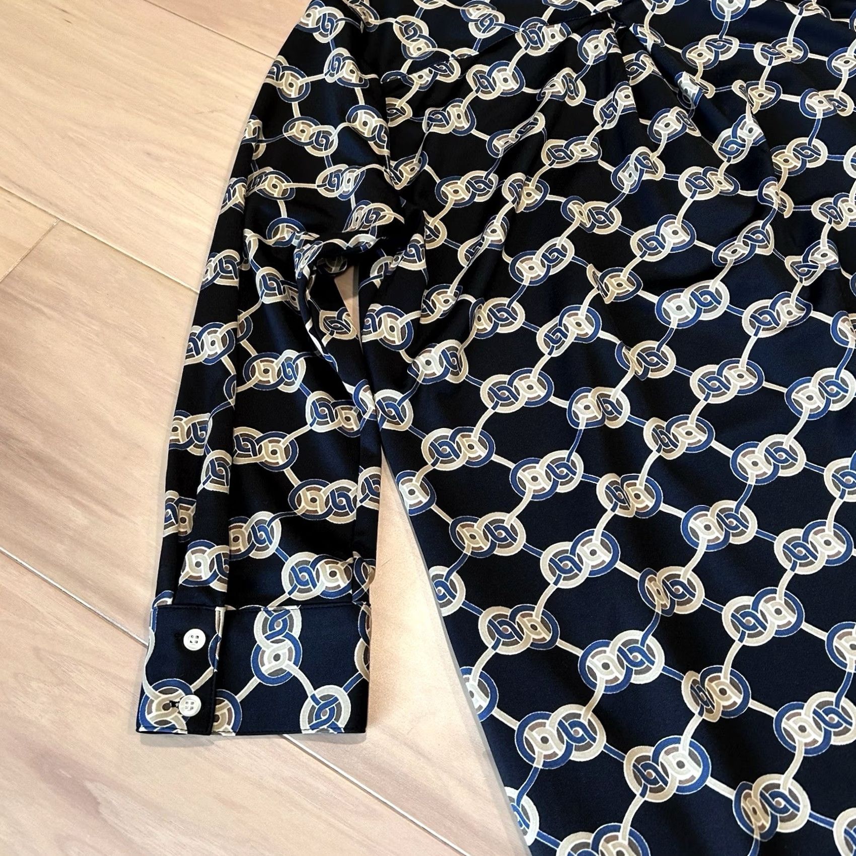 J.McLaughlin J. McLaughlin Berlin Black Dress Long Sleeve Women’s XS Shirt Knit Geometric Knee Length Casual Business Womens XS Black, Rayon, Spandex Size XS / US 0-2 / IT 36-38 - 6 Thumbnail