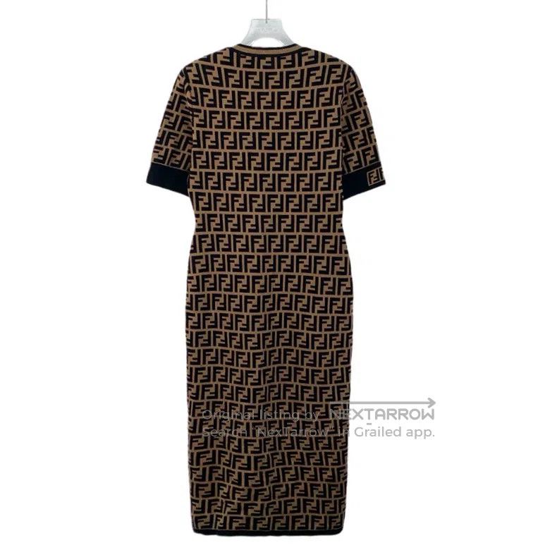 Fendi Fendi Dark Brown Logo Letter Full Print Crewneck Short Sle Size XS / US 0-2 / IT 36-38 - 2 Thumbnail
