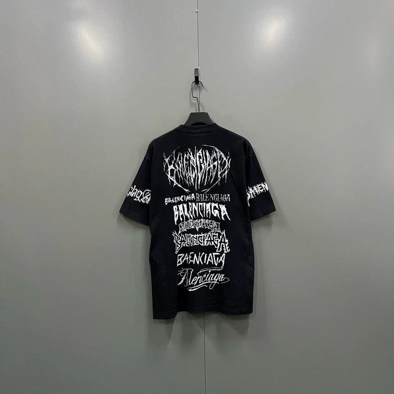 Balenciaga Balenciaga New Year black old logo short sleeves Size US XS / EU 42 / 0 - 2 Thumbnail