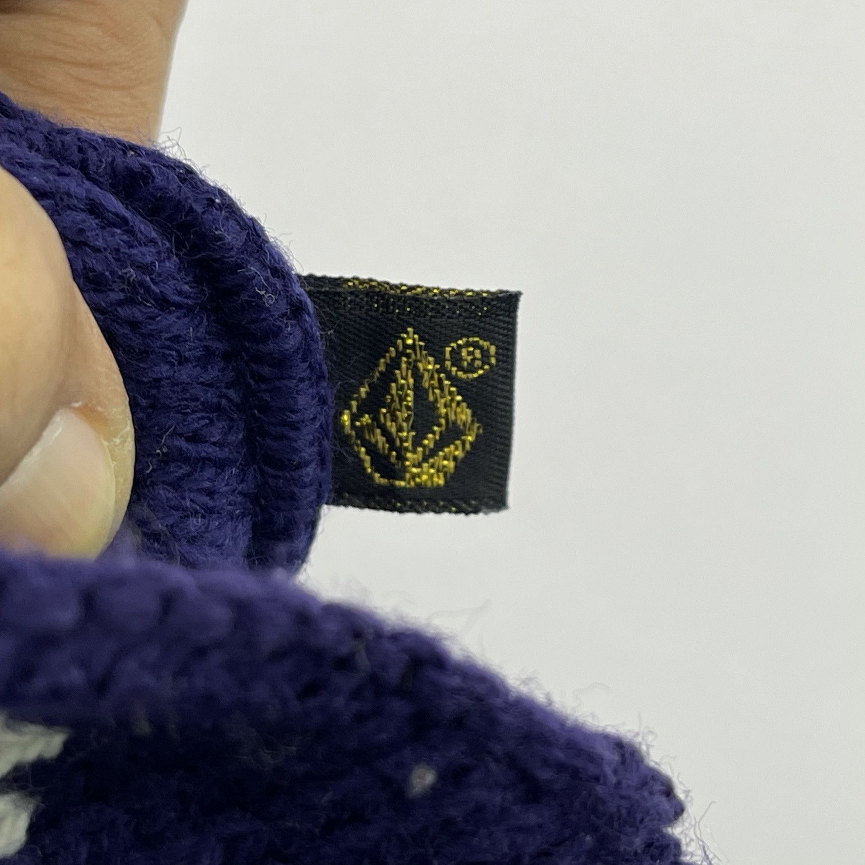 Volcom Volcom Small Embroidery Logo Beanie Hats-BH2026 Size ONE SIZE - 6 Thumbnail