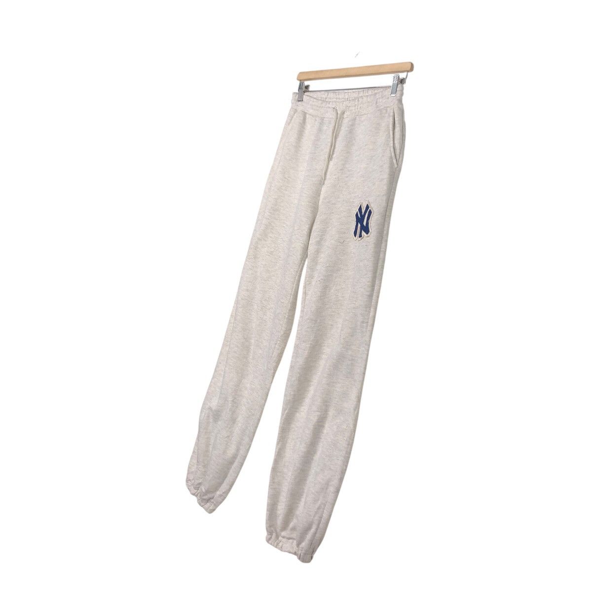 Japanese Brand 📌Vintage Jogger Pants MLB New York Big Logo Size US 26 / EU 42 - 3 Thumbnail