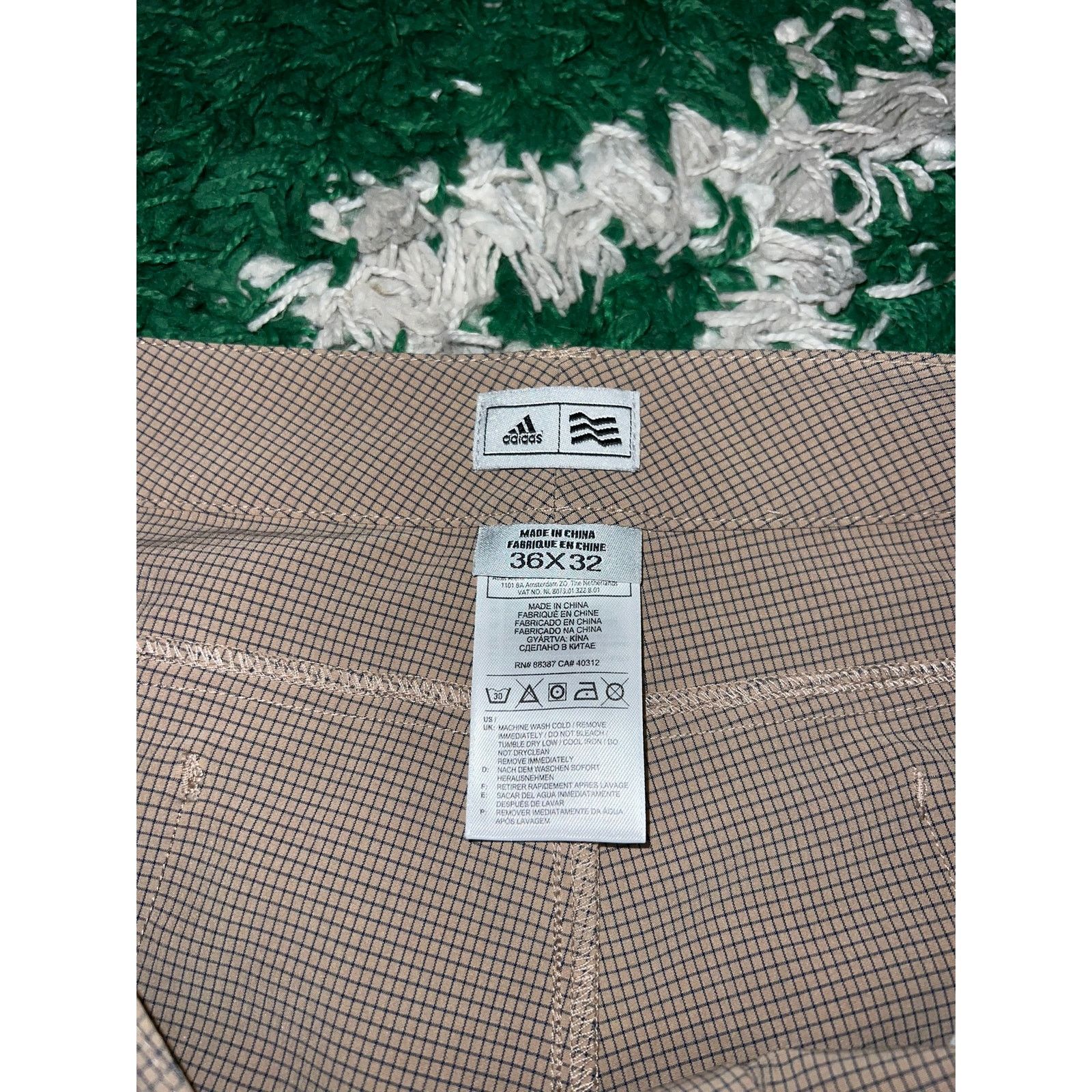 Adidas Y2K Adidas Golfing Golf 3 Stripes pants Bottoms 2000s 36x32 Size US 36 / EU 52 - 5 Thumbnail