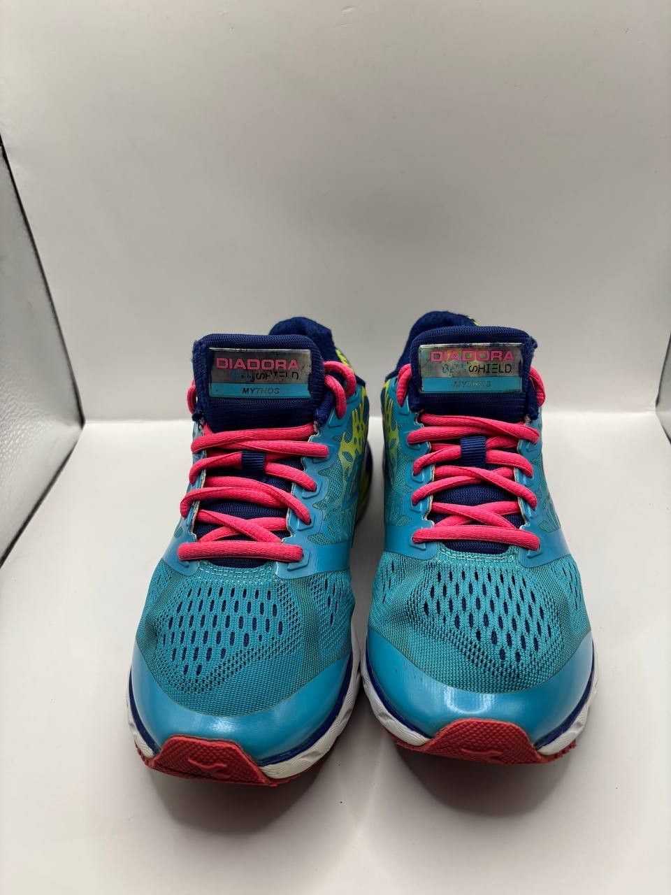 Diadora Diadora Mythos Blushield Running Sneakers - Neon Accents Size US 6 / IT 36 - 3 Thumbnail