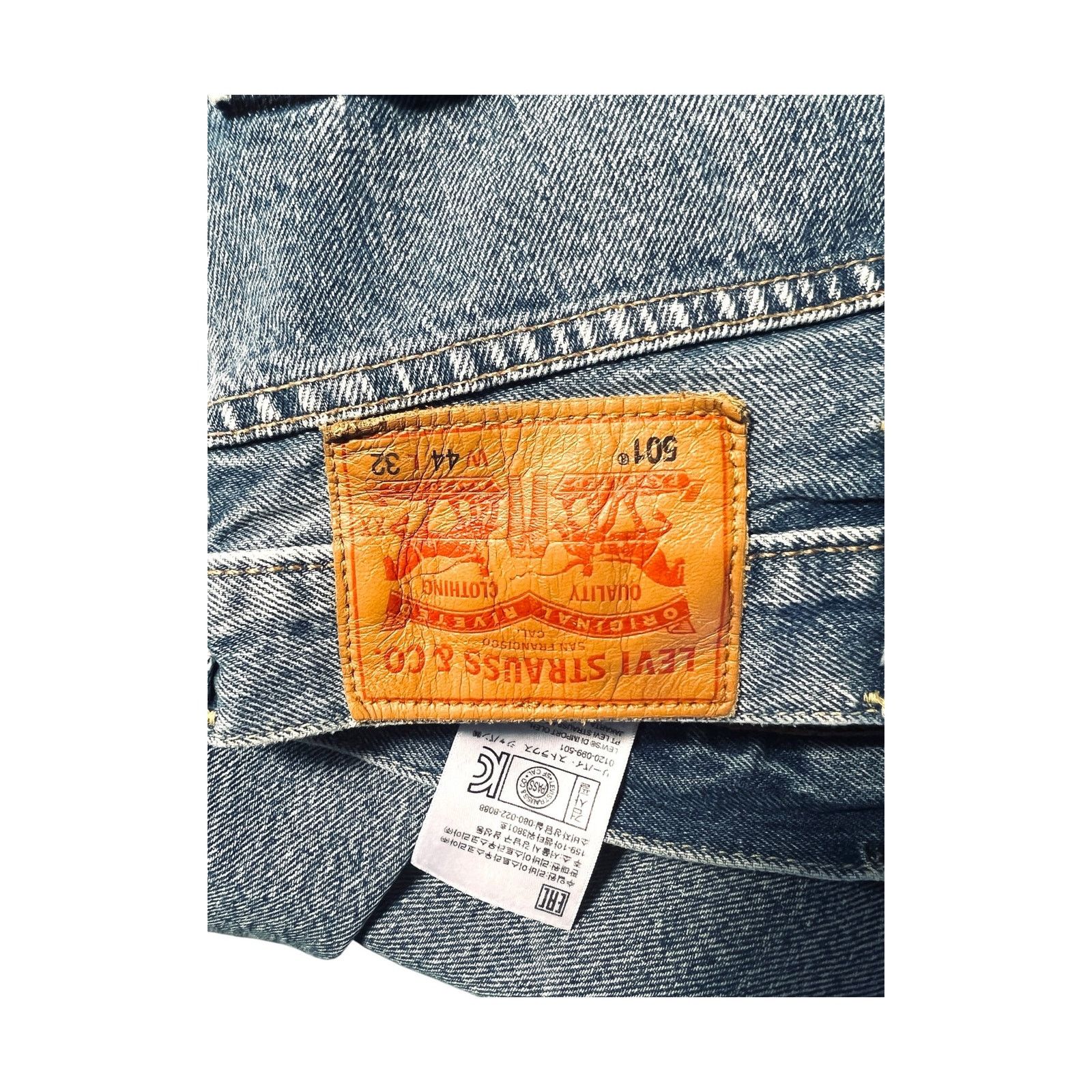 Levi's Levi’s 501 Original Straight Jeans 44x32 Medium Wash Denim Size US 44 / EU 60 - 5 Thumbnail