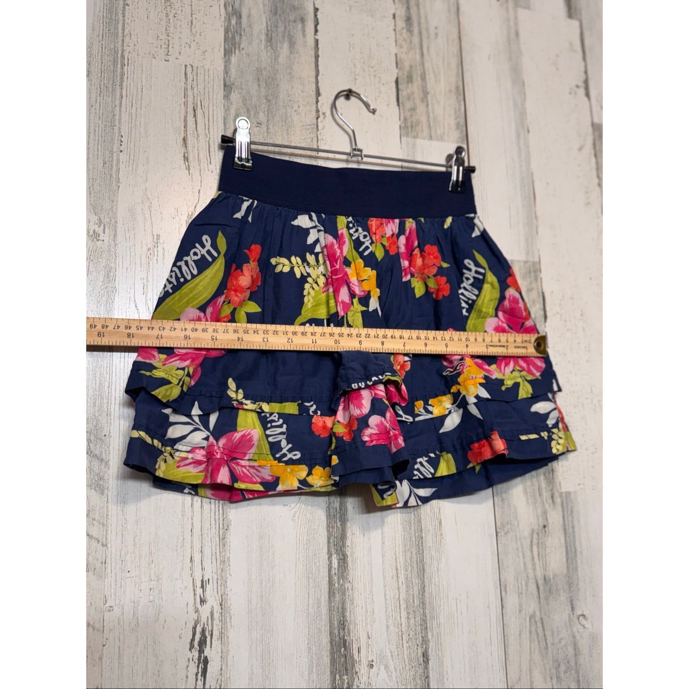 Hollister Hollister Floral Ruffle Mini Skirt Navy Size S Size 26" / US 2 / IT 38 - 8 Thumbnail