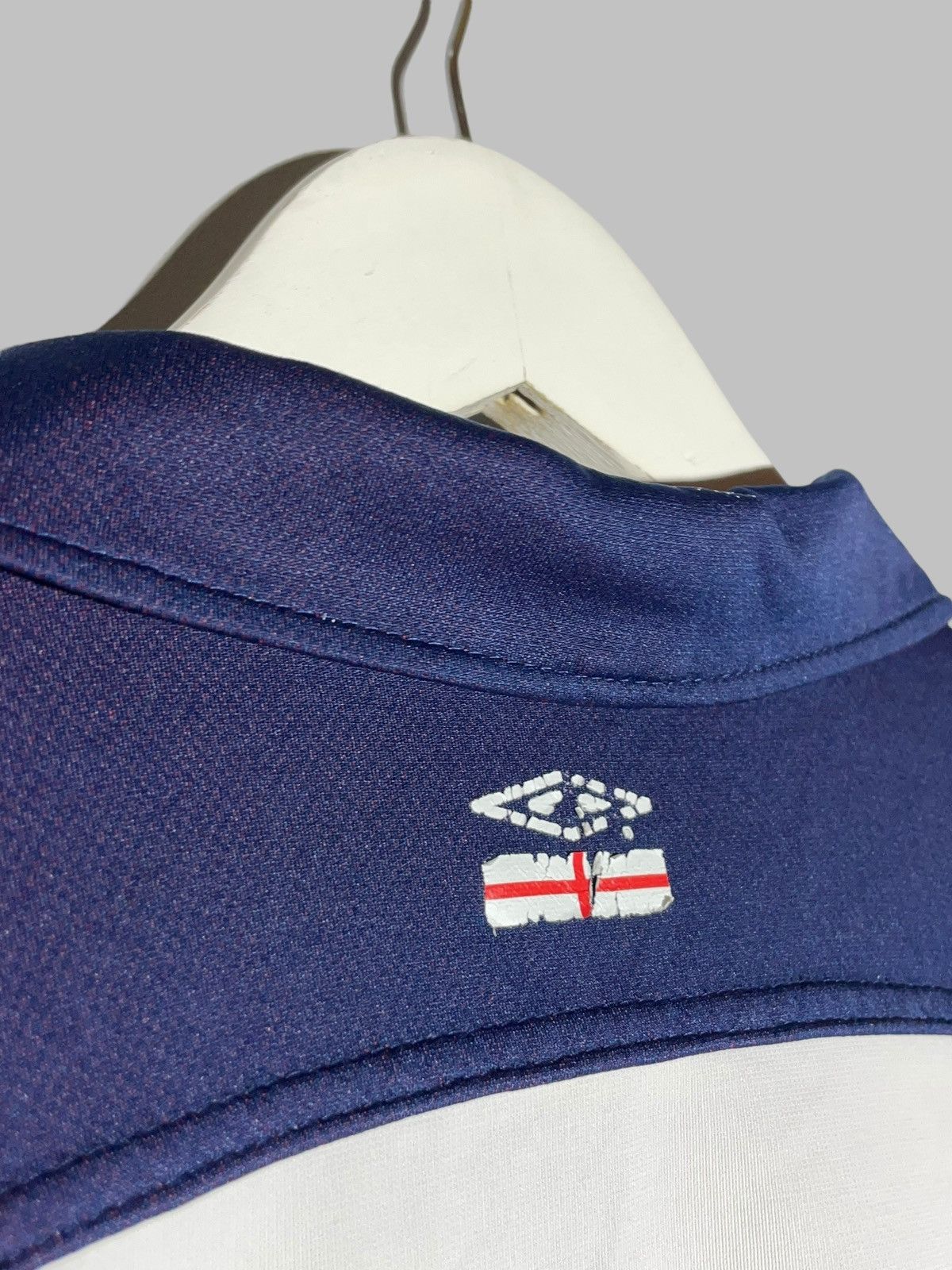 Umbro England Umbro 2004 Home Reversible Football Shirt Size US S / EU 44-46 / 1 - 6 Thumbnail