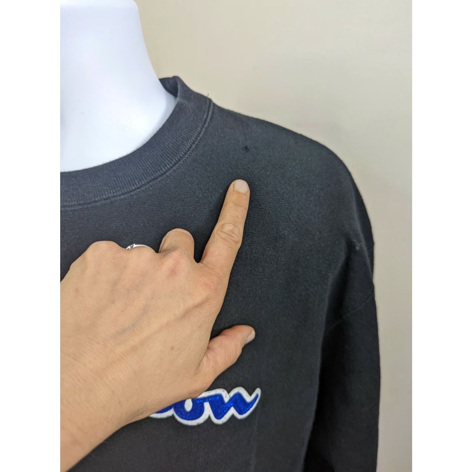 Champion VINTAGE Champion Spell Out Crewneck Sweatshirt Unisex Adults 2XL Black Sweatshirt Reversible 2000s Mens Womens Size US XXL / EU 58 / 5 - 4 Thumbnail