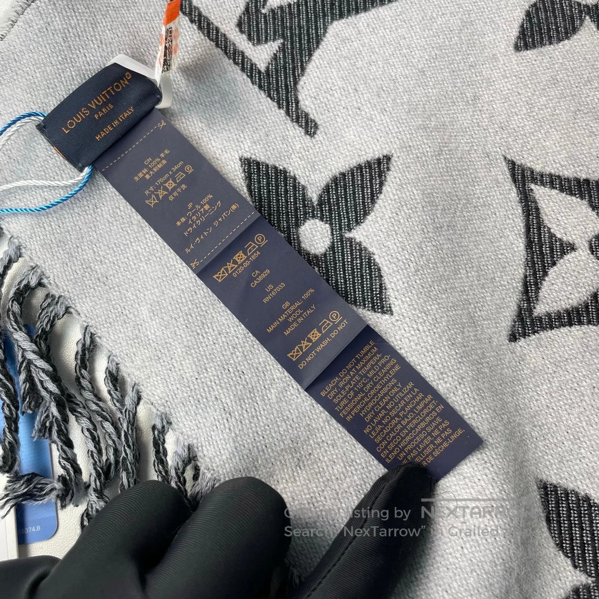 Louis Vuitton Louis Vuitton Double-Faced Wool Scarf in Black and Gray| Size ONE SIZE - 7 Thumbnail