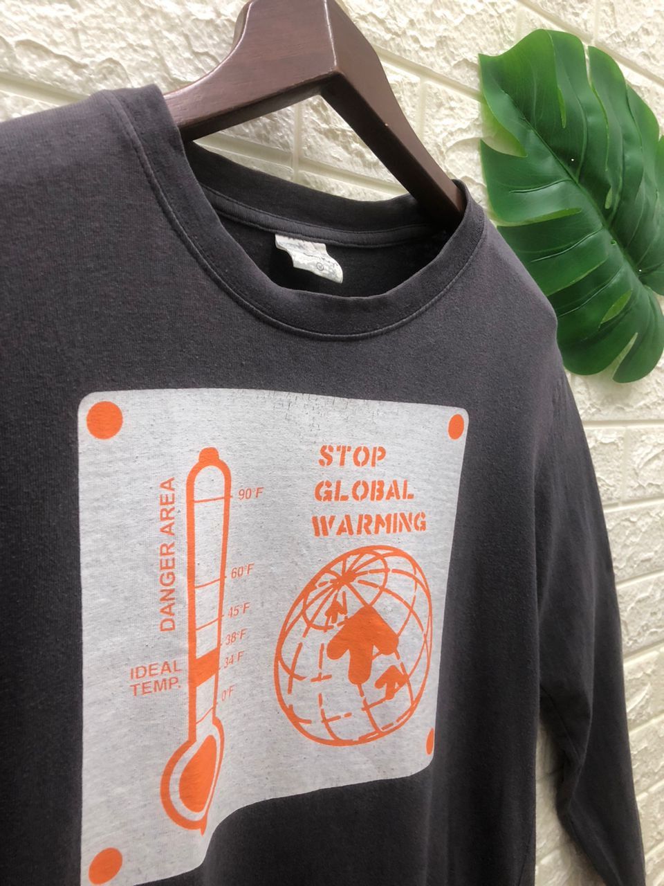Vintage Cross Keys Japan stop global warming Long Sleeve Size US M / EU 48-50 / 2 - 1 Thumbnail