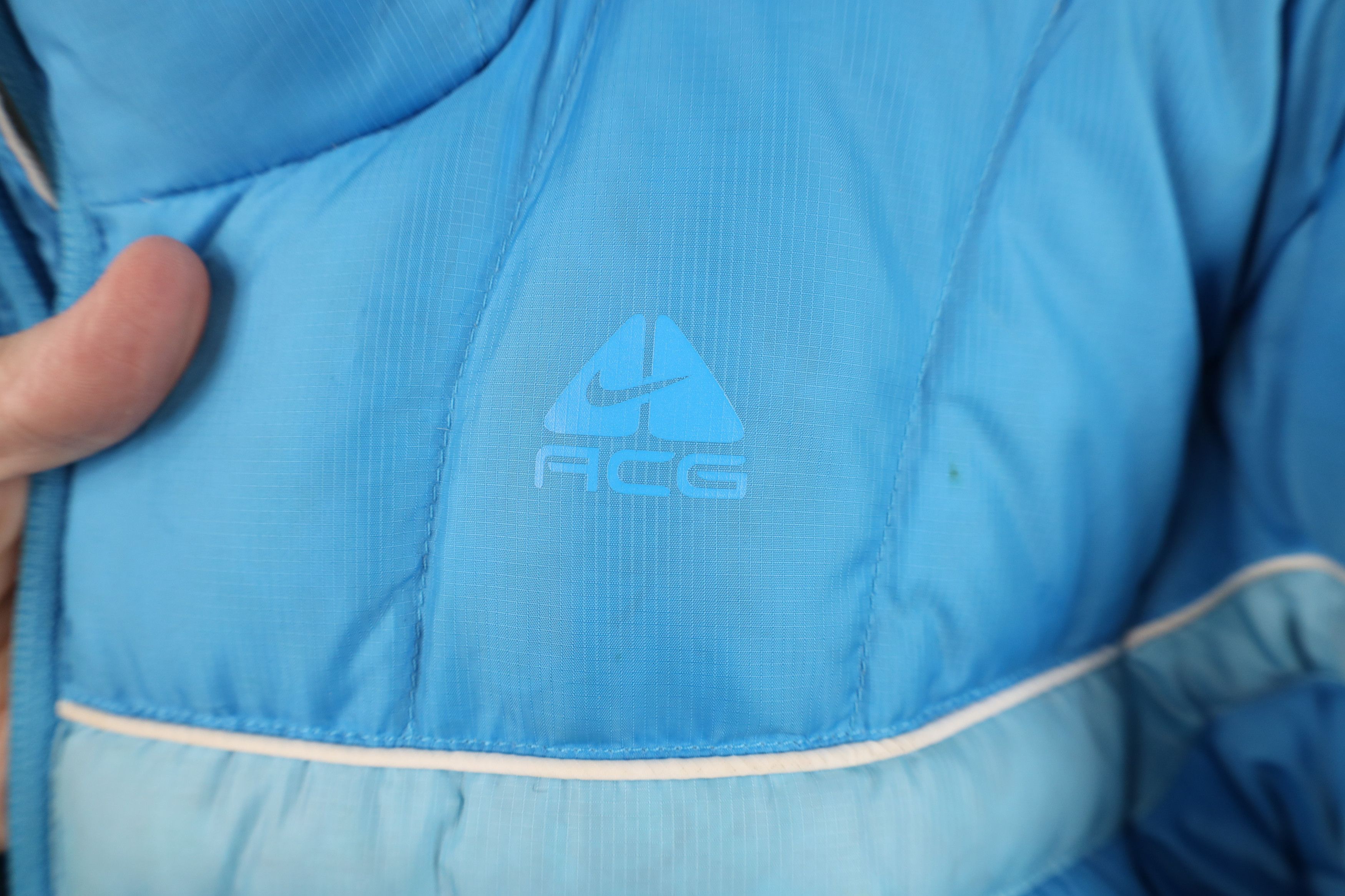 Nike Vintage Nike ACG Mini Swoosh Duck Down Puffer Jacket Blue Size XL / US 12-14 / IT 48-50 - 4 Thumbnail