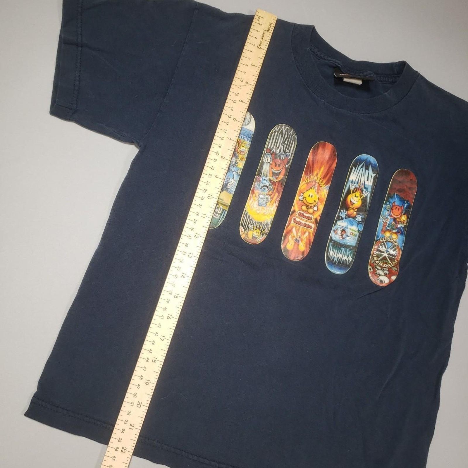 Vintage Vintage Y2K World Industries Skateboard T Shirt Youth XL Size US S / EU 44-46 / 1 - 8 Thumbnail