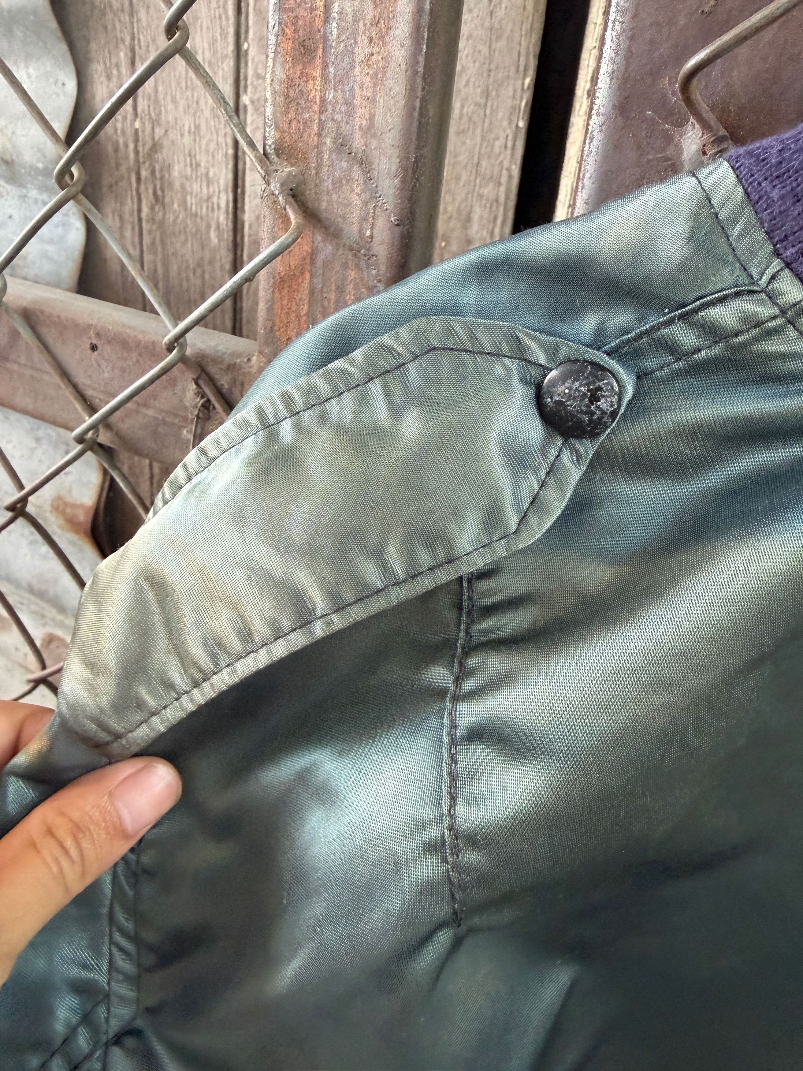 Alpha Industries Faded Vintage MA-1 Bomber Jacket Size US M / EU 48-50 / 2 - 20 Thumbnail