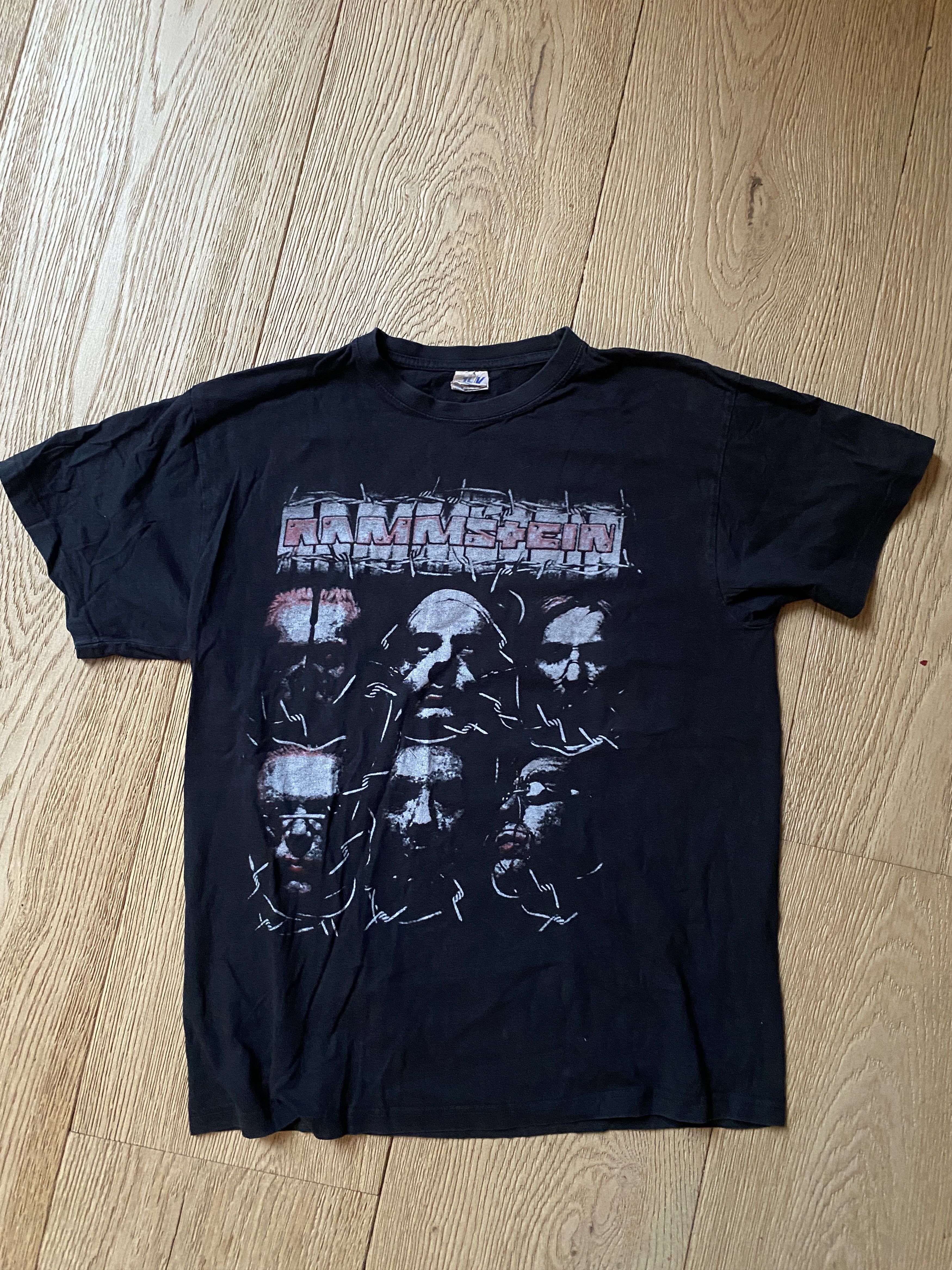 Band Tees Rammstein Vintage T-Shirt Size US M / EU 48-50 / 2 - 1 Thumbnail