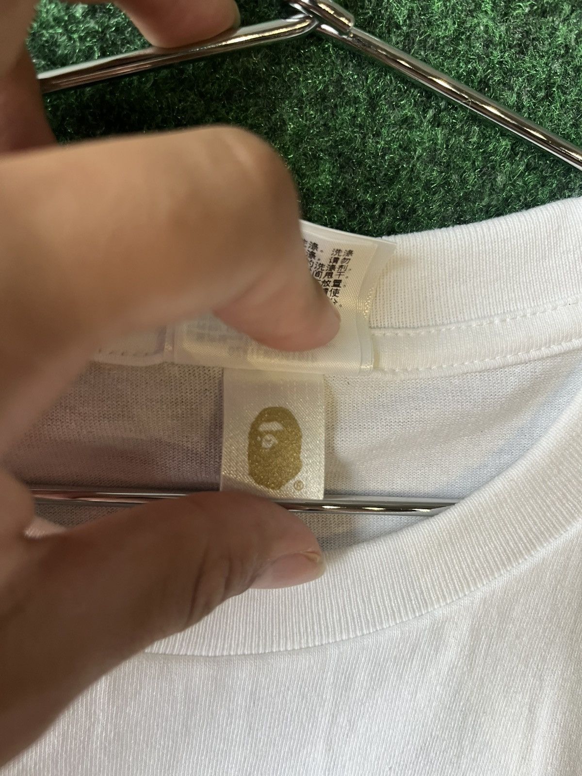 Bape BRAND NEW BAPE COLOR CAMO MILO ON BAPE TEE SIZE L Size US L / EU 52-54 / 3 - 13 Thumbnail