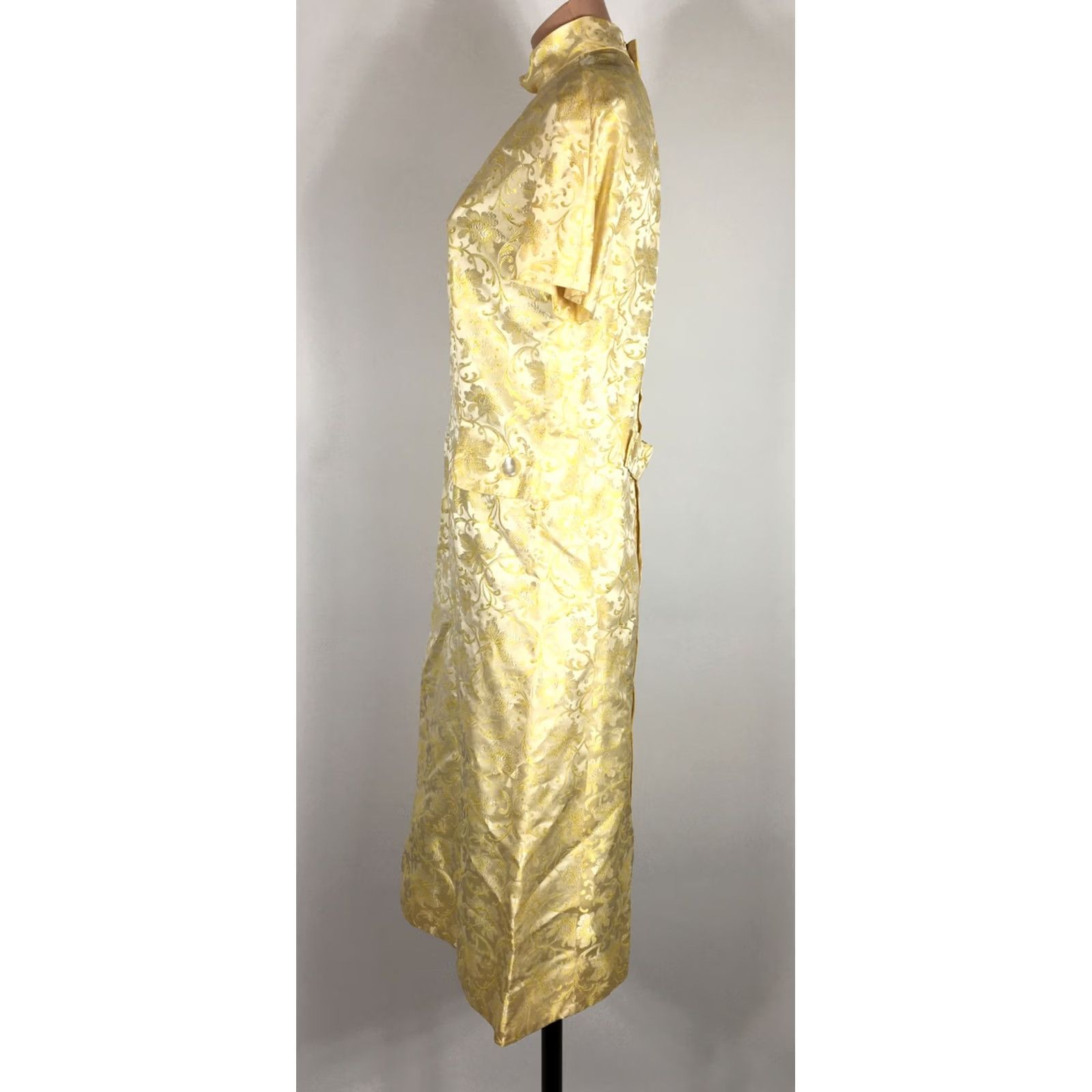 Etro VINTAGE 60s Gold Floral Brocade Formal Evening Dress Mock Neck S/M Button Retro Cotillion Formals Sheath Womens Size S / US 4 / IT 40 - 8 Thumbnail