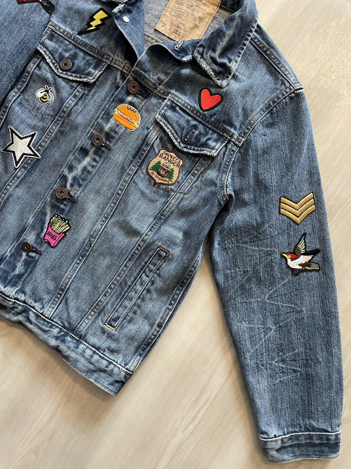 Old Navy VTG Y2K 06 Old Navy Denim Trucker W/ Y2K Patch Collection Size L / US 10 / IT 46 - 2 Thumbnail