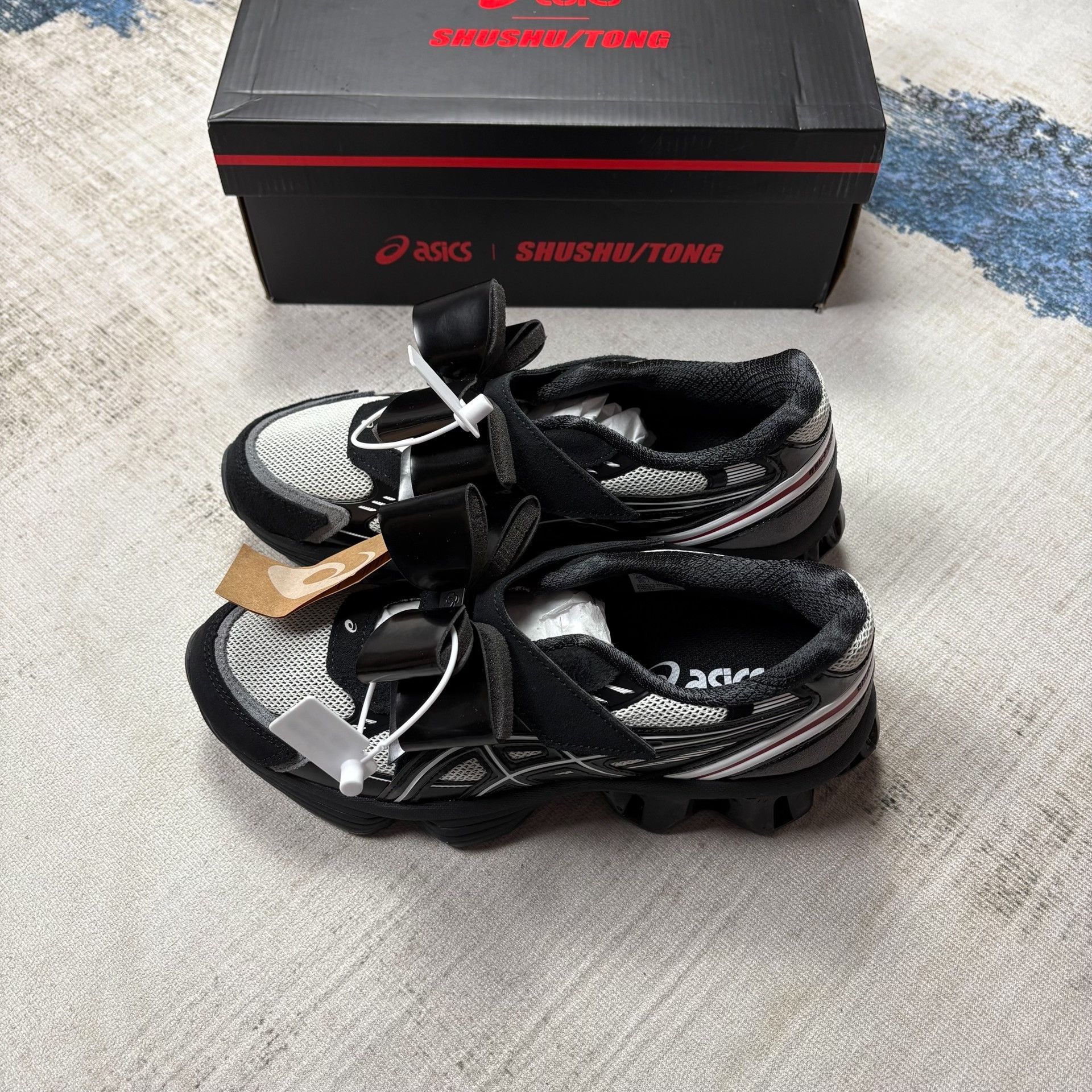 DEN IM by SIKI IM SHUSHUTONG x ASICS GEL-KINETIC FLUENT Mary Jane Size US 8.5 / IT 38.5 - 1 Thumbnail