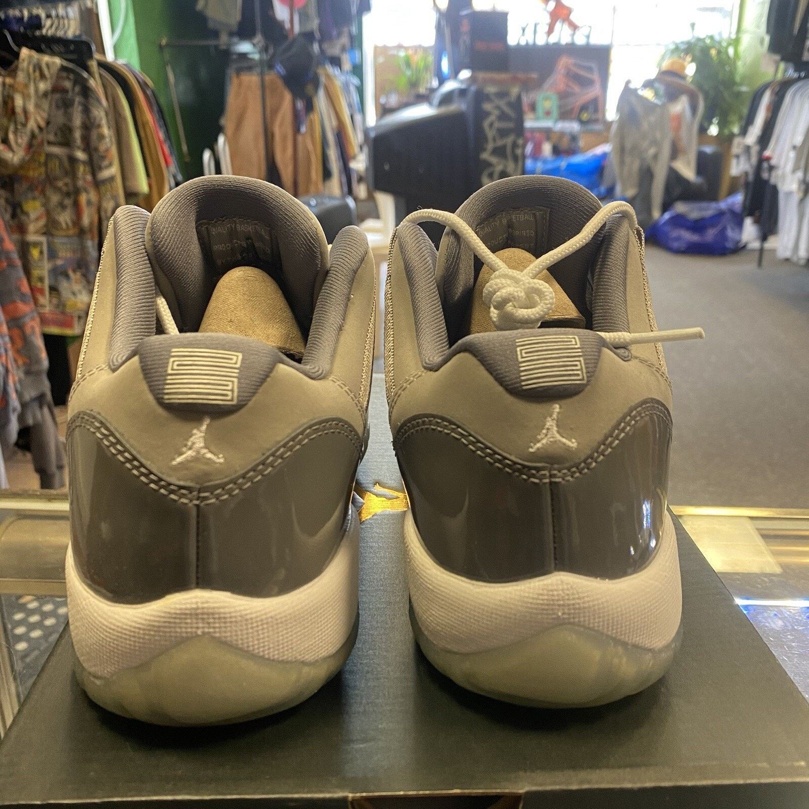 Jordan Brand Air Jordan 11 Retro Low Cool Grey 2018 528896-003 Size 6Y Size US 6 / EU 39 - 4 Thumbnail