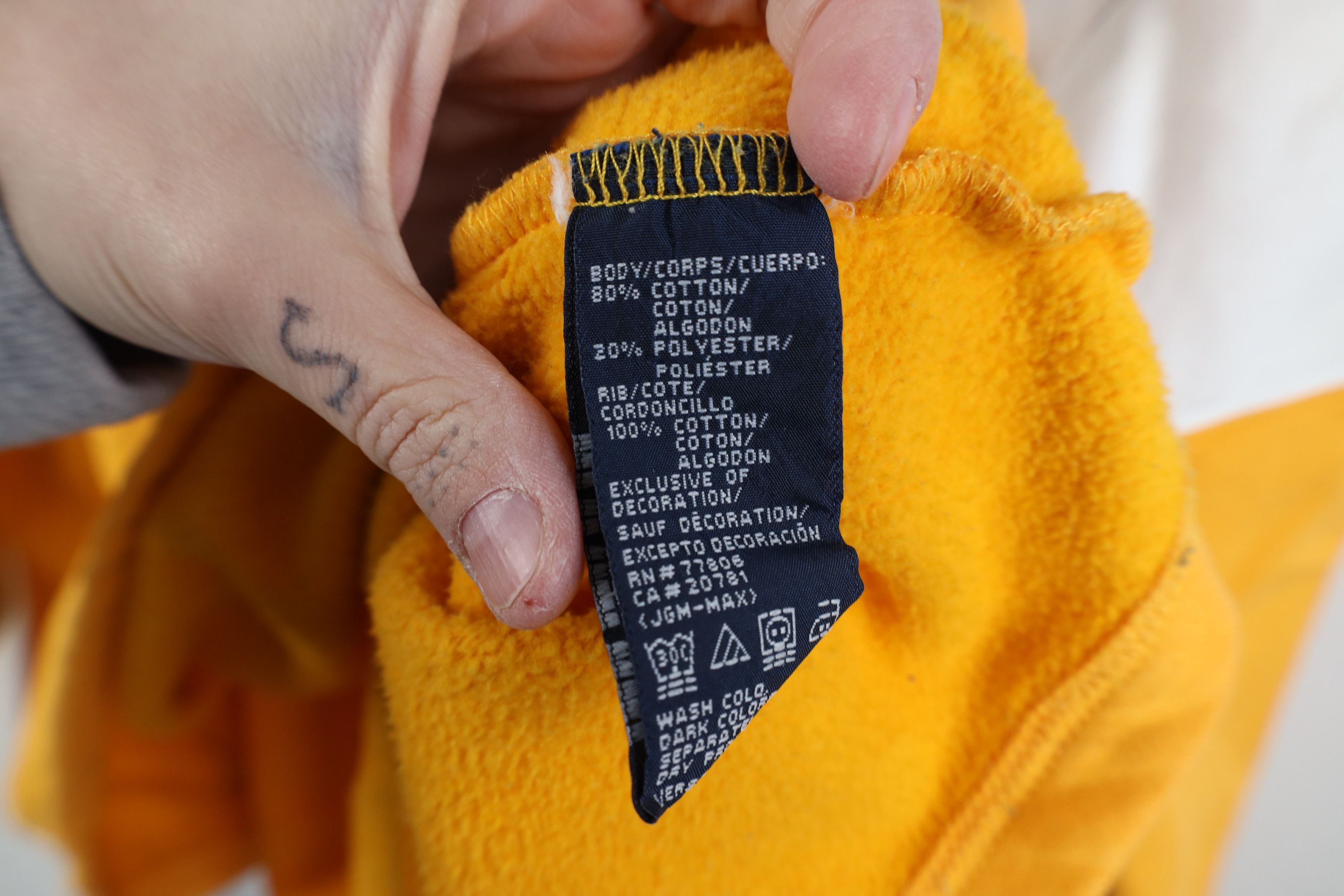 Tommy Hilfiger Vintage 90s Tommy Hilfiger Block 1/4 Half Zip Sweatshirt Size US XXL / EU 58 / 5 - 10 Thumbnail