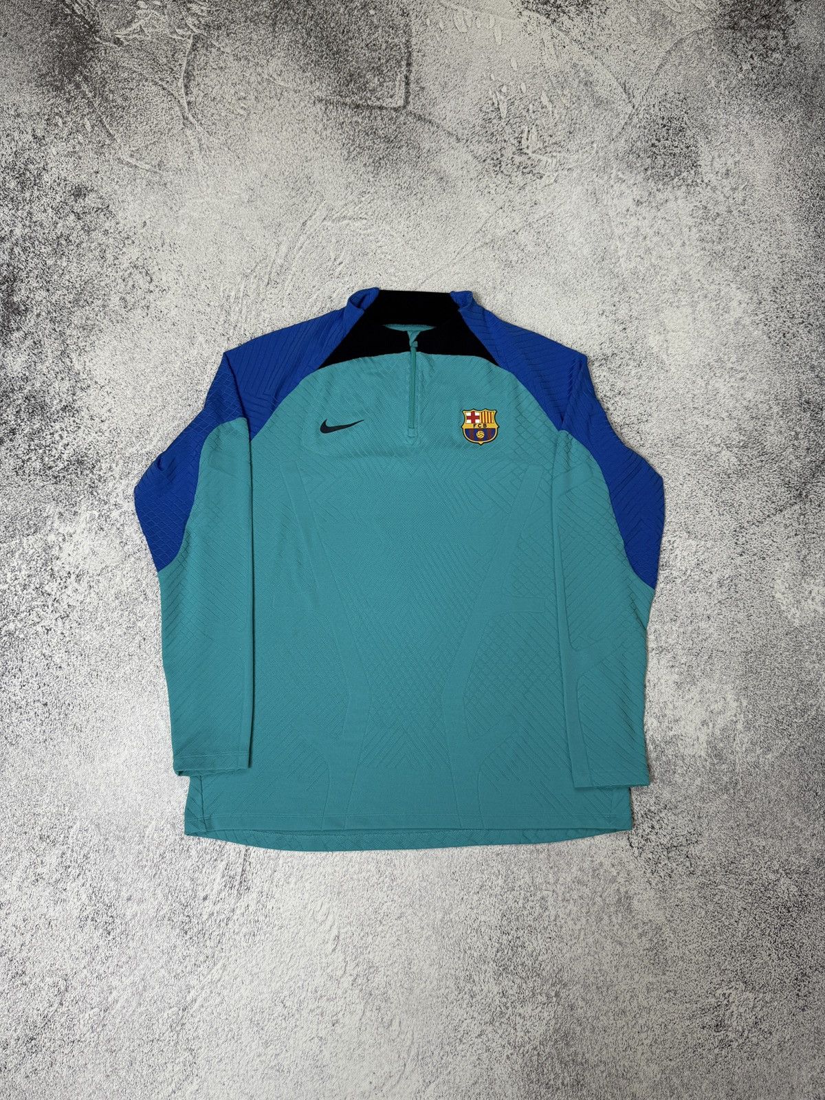 Nike Nike FC Barcelona 2022-23 Strike Elite ADV Drill Top Shirt Size US XL / EU 56 / 4 - 3 Thumbnail