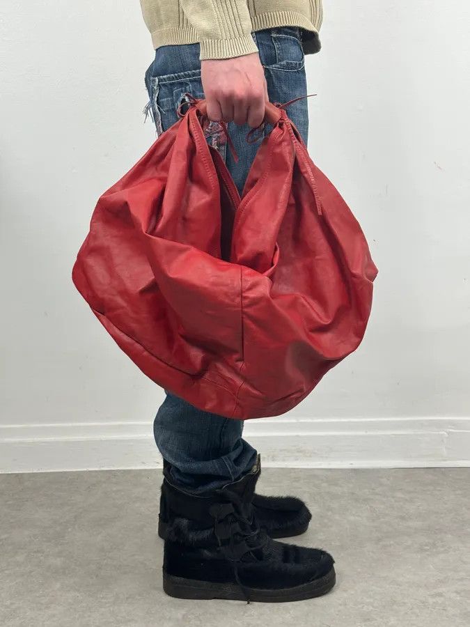 Maison Margiela 2010s Maison Martin Margiela Red Leather Contemporary Handle Bag Size ONE SIZE - 2 Thumbnail