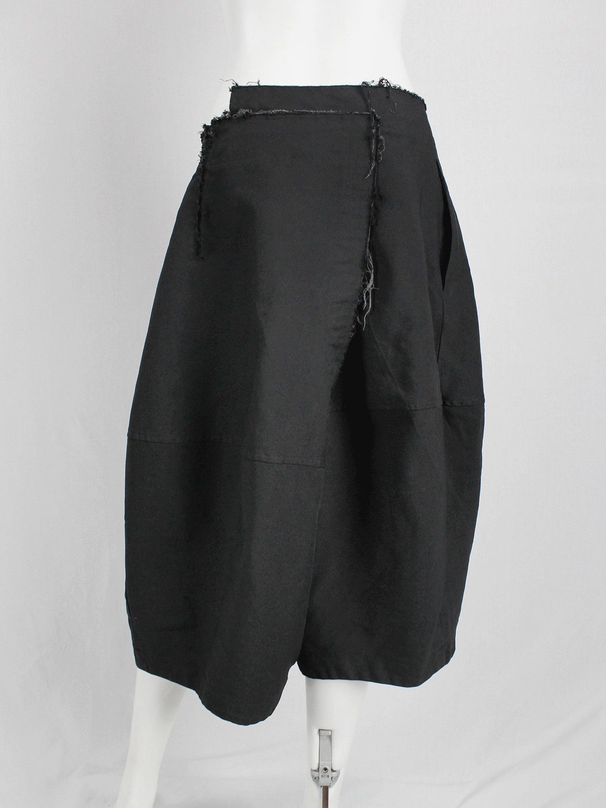 Comme des Garcons Comme Des Garcons - 2014 Deconstructed Fringe Finish Size US 29 - 13 Thumbnail