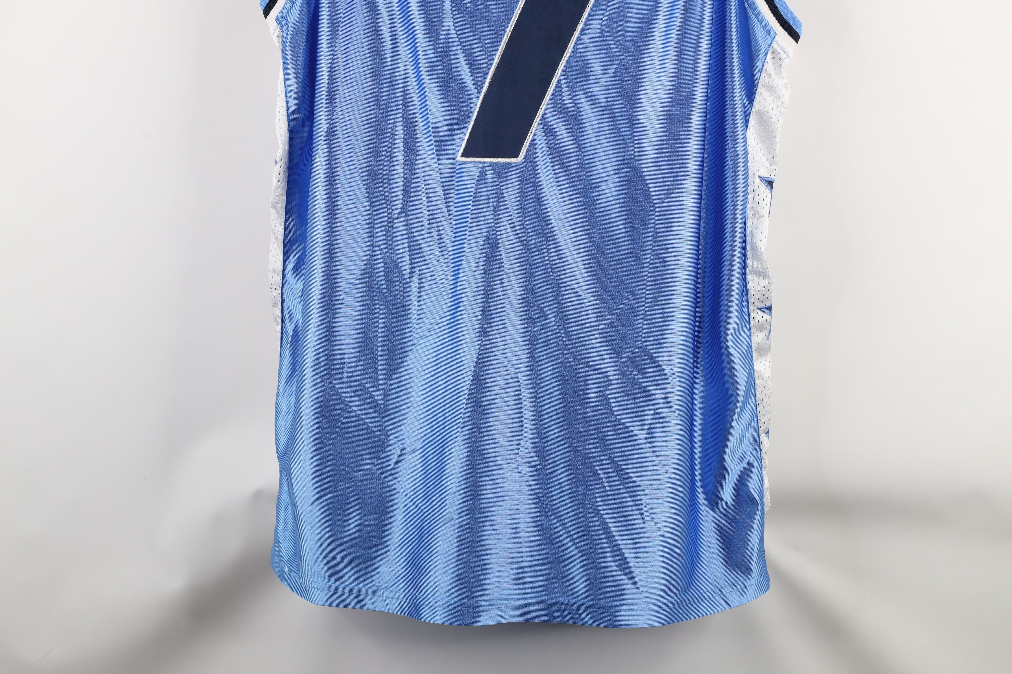 Vintage Vintage Y2K Streetwear Los Angeles Basketball Jersey Blue #7 Size US XXL / EU 58 / 5 - 17 Thumbnail