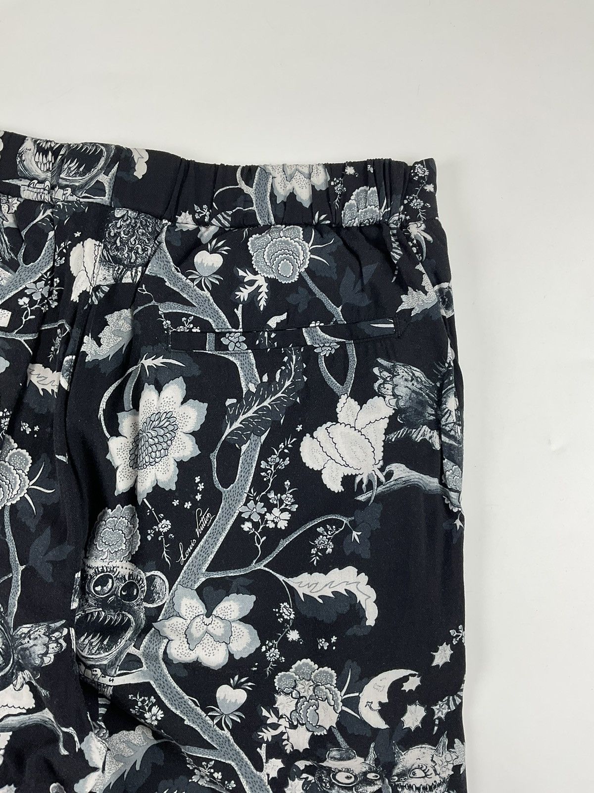 Louis Vuitton Louis Vuitton F/W'13 Chapman Brothers Garden in Hell Pants Size US 30 / EU 46 - 9 Thumbnail