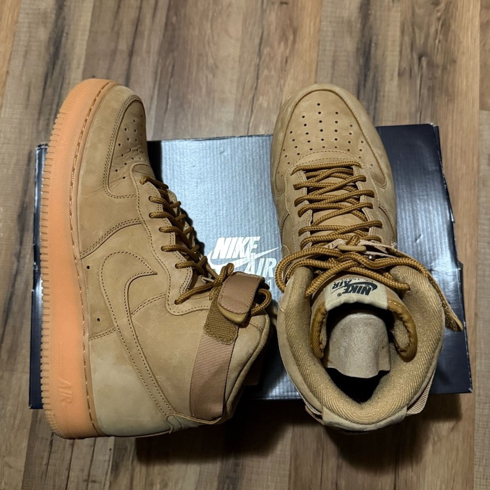 Nike 2017 Nike Air Force 1 High '07 LV8 WB 'Flax Wheat Gum' Size US 10 / EU 43 - 4 Thumbnail