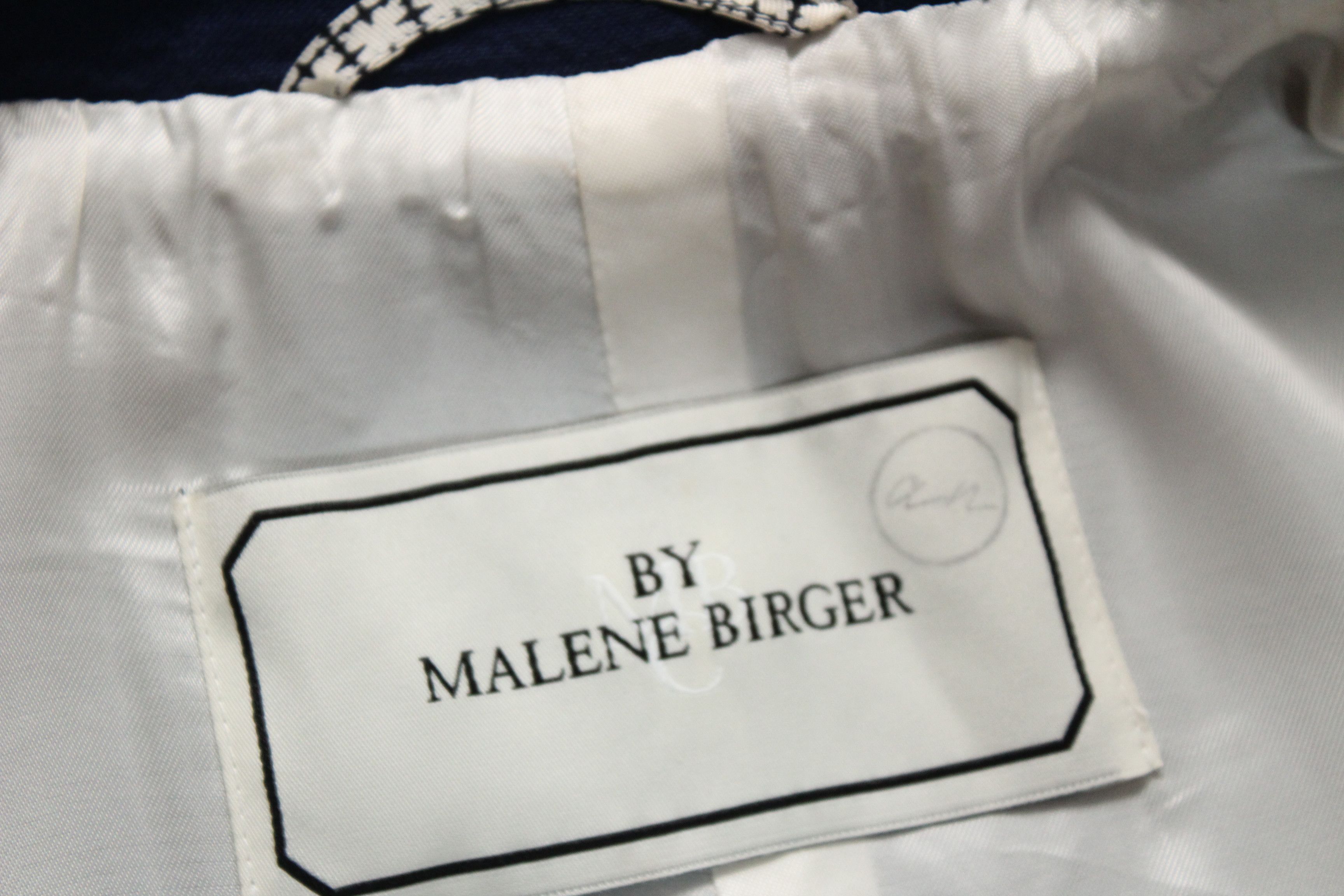 By Malene Birger By Malene Birger Coat Jacket Size 36 Authentic Hype Rare Size XS / US 0-2 / IT 36-38 - 14 Thumbnail
