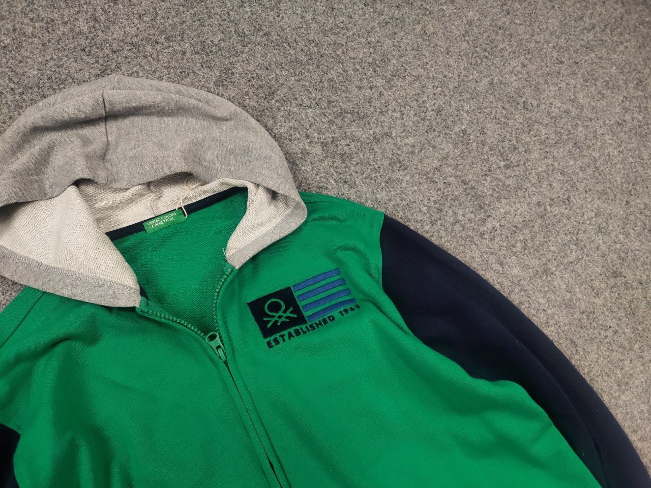 United Colors Of Benetton United colors of benetton Design cotton Logo Zip Hoodie Size US S / EU 44-46 / 1 - 5 Thumbnail
