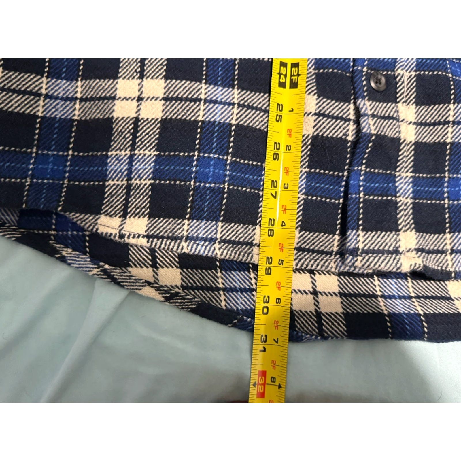 Orvis Orvis Heavy Flannel Shirt Shacket Blue Plaid Button-Up Long Sleeve Mens L Regular Button Pockets Casual Outdoor 90s? Size US L / EU 52-54 / 3 - 3 Thumbnail