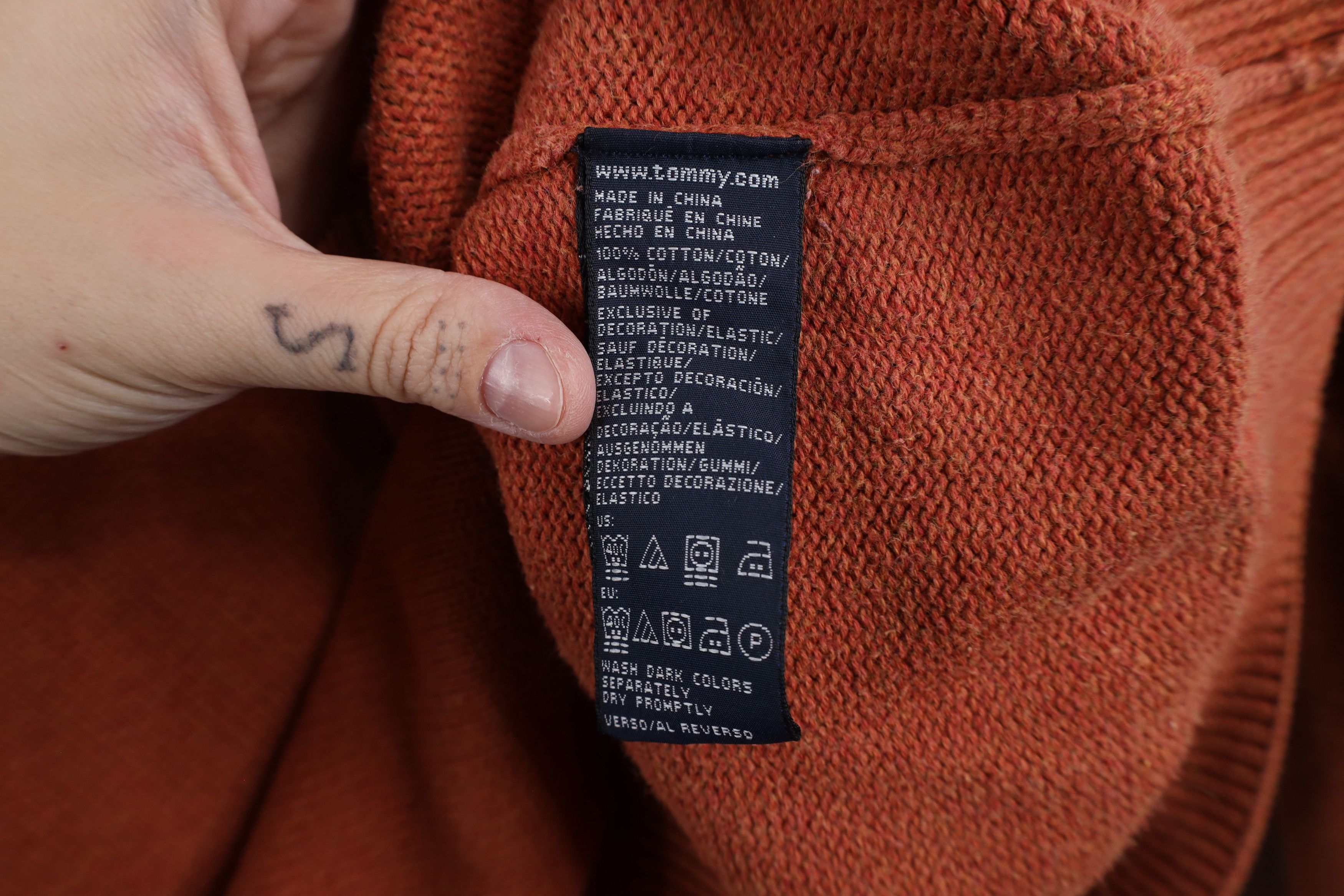 Tommy Hilfiger × Vintage Vintage 90s Tommy Hilfiger Heavyweight Knit Sweater Orange Size US XL / EU 56 / 4 - 6 Thumbnail