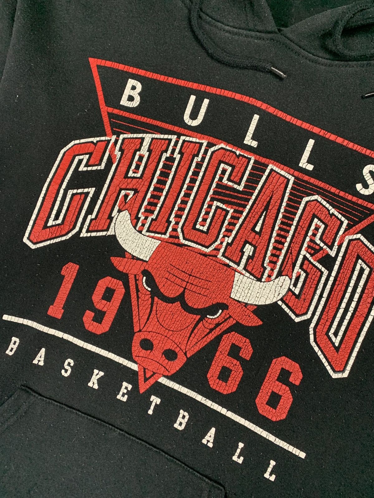 NBA Vintage UNK Chicago Bulls NBA Hoodie Men's Size M Black Size US M / EU 48-50 / 2 - 4 Thumbnail