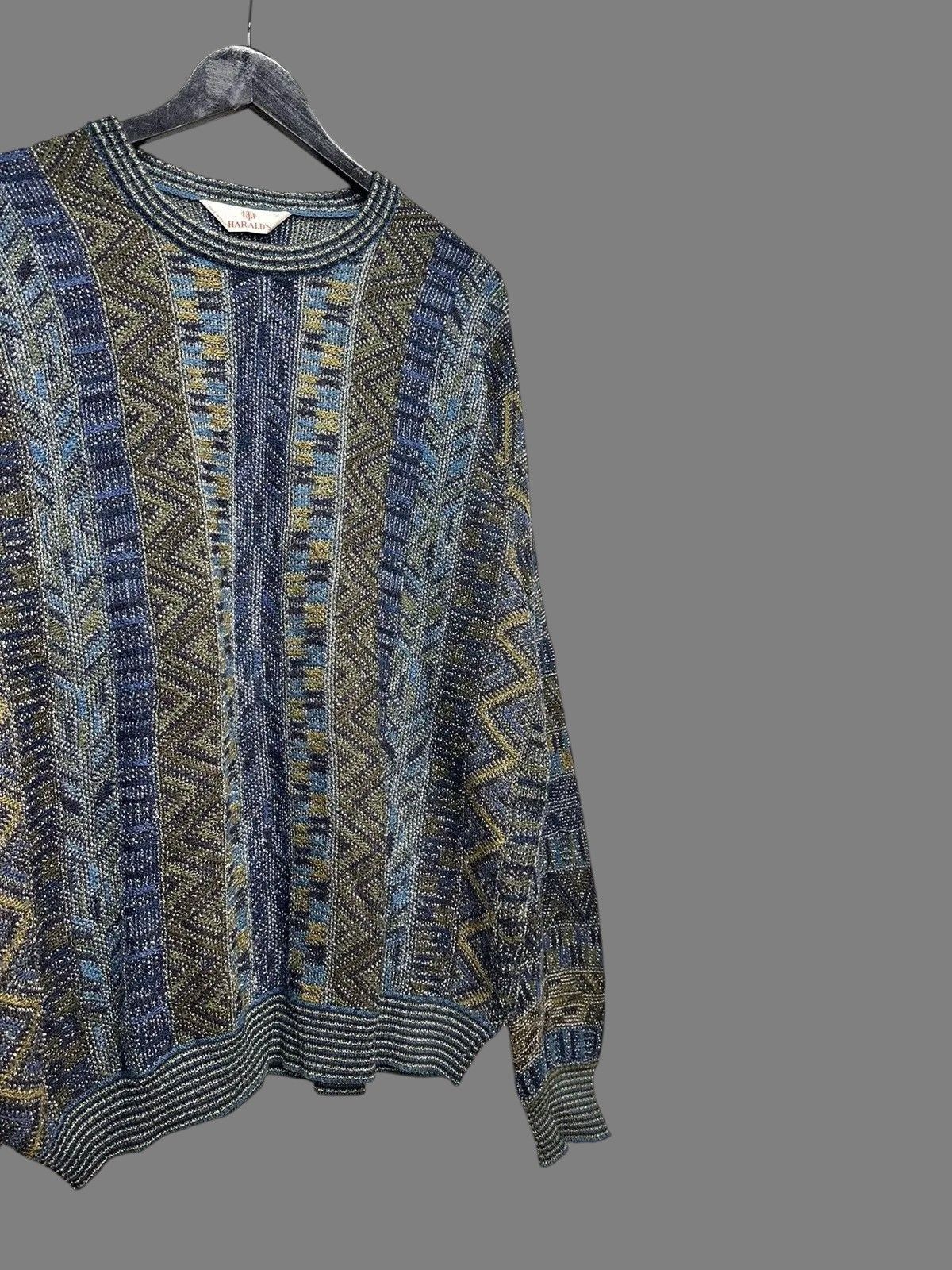 Coogi Vintage Harald’s Blue Pattern Knit Sweater Size 52 Size US L / EU 52-54 / 3 - 5 Thumbnail