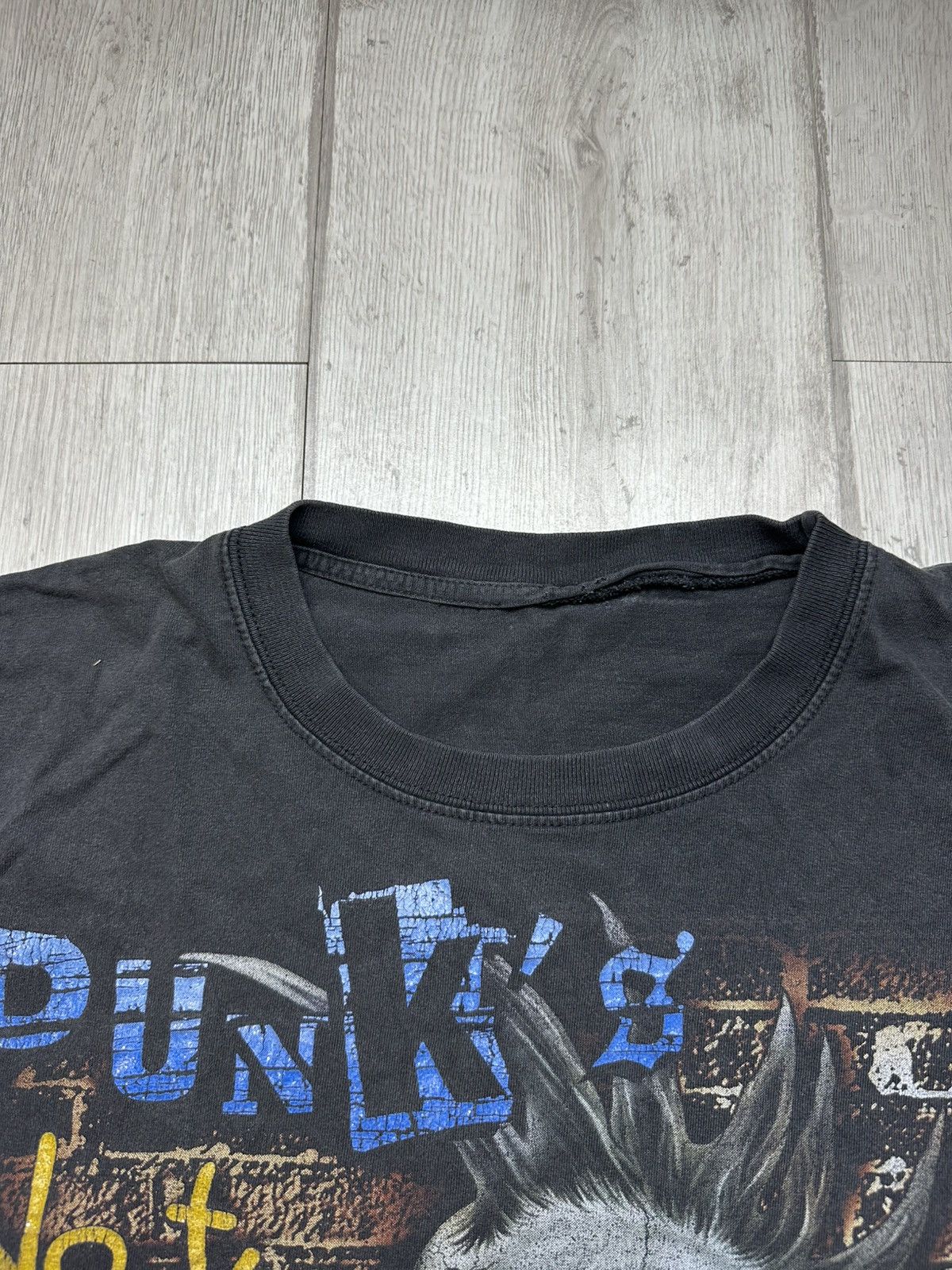 Band Tees Vintage Punk’s Not Dead Band Rock Tee Size US M / EU 48-50 / 2 - 7 Thumbnail