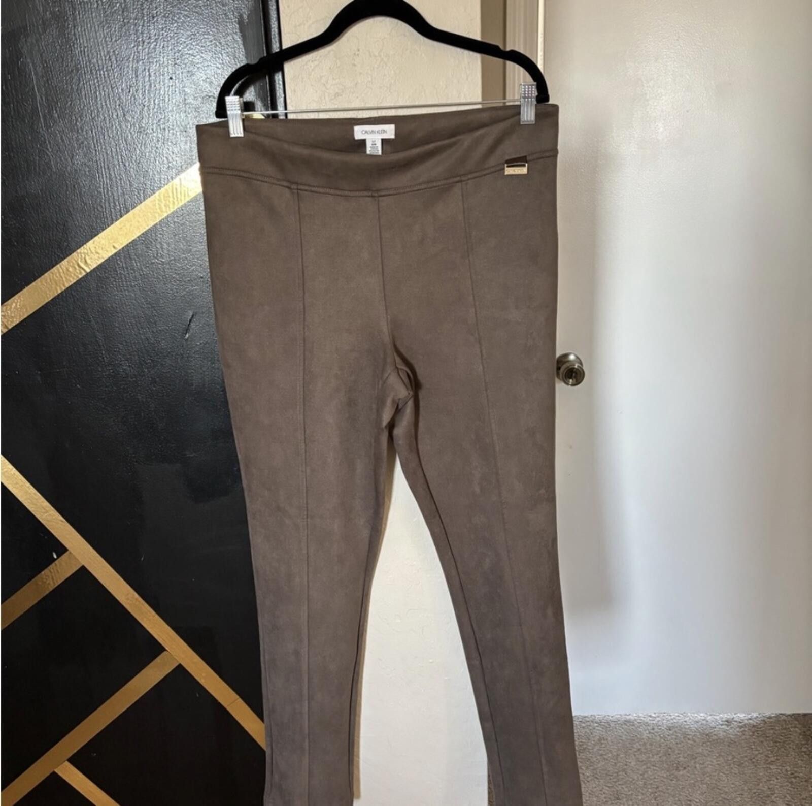 Calvin Klein Calvin Klein faux suede leggings pants Size 36" / US 14 / IT 50 - 1 Thumbnail