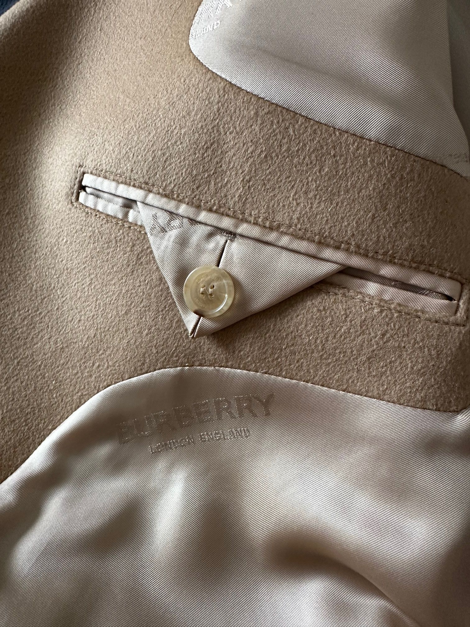 Burberry Wool Cashmere Tailored Coat Size US S / EU 44-46 / 1 - 9 Thumbnail