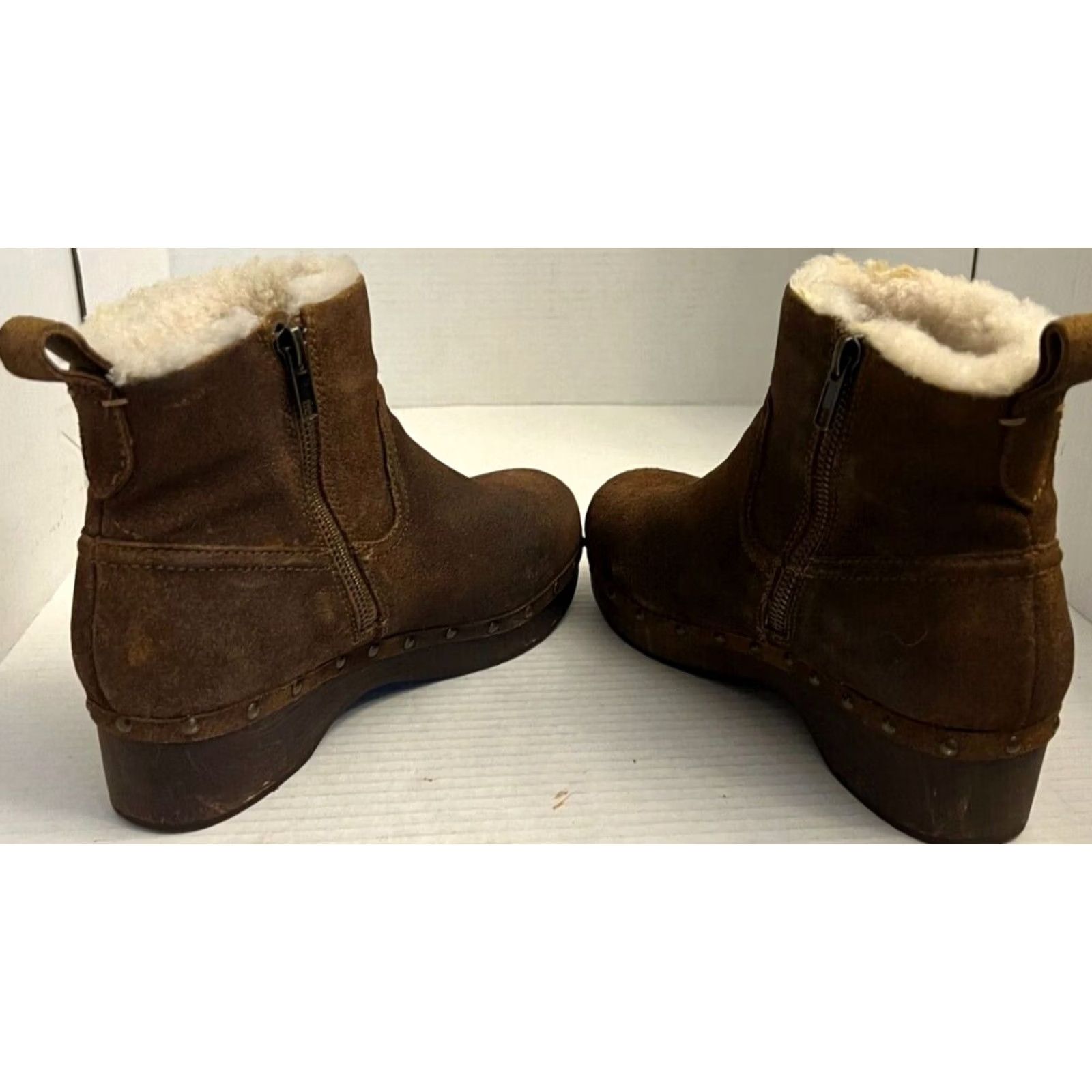 Madewell Madewell Chelsea Boots Women 7 38 Suede Leather Faux Fur Lined Side Zip Pull On Size US 7 / IT 37 - 5 Thumbnail