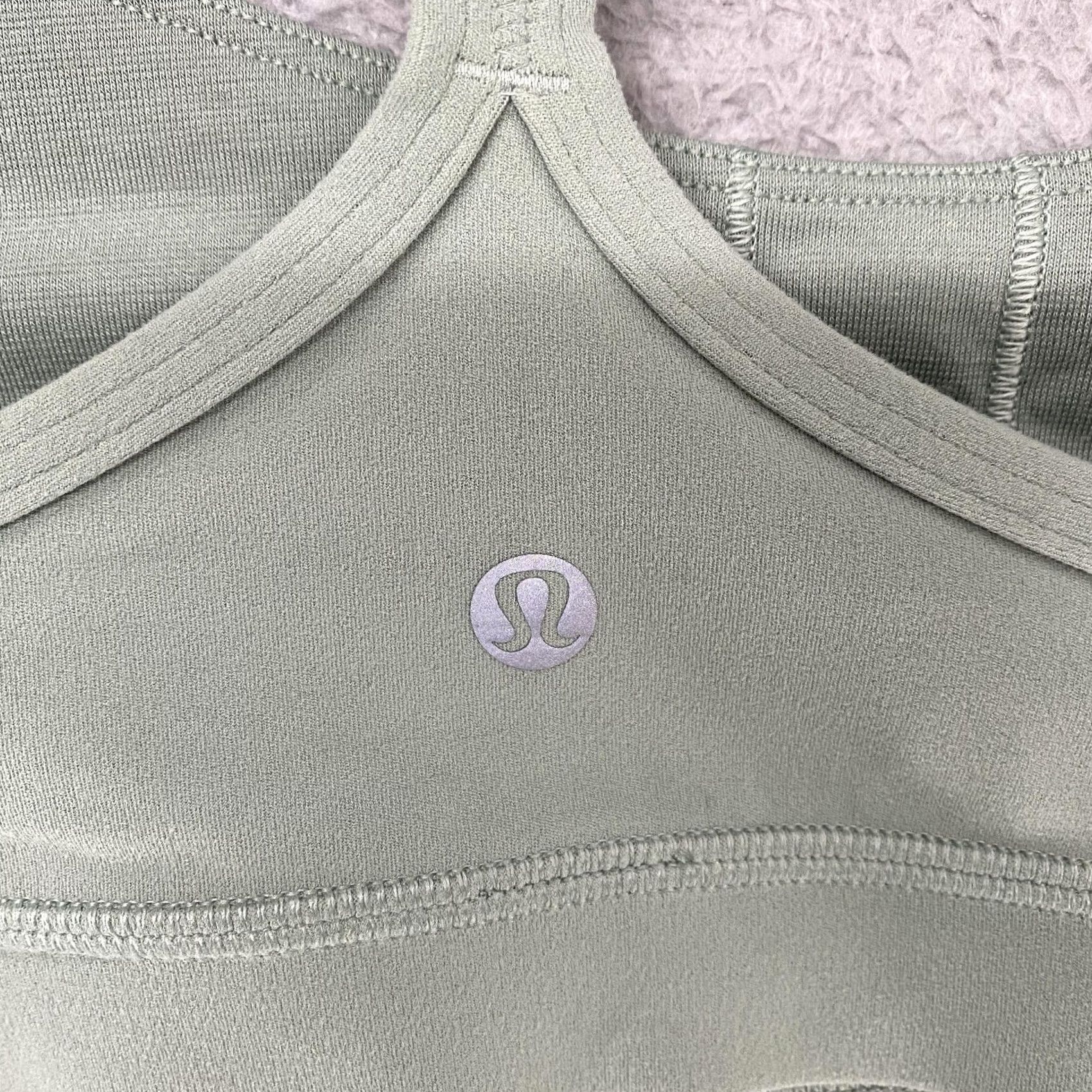 Lululemon Lululemon Power Y Bra Womens 10 Sage Green Racerback No Pads Yoga Gym Workout Shirt Size ONE SIZE - 6 Thumbnail