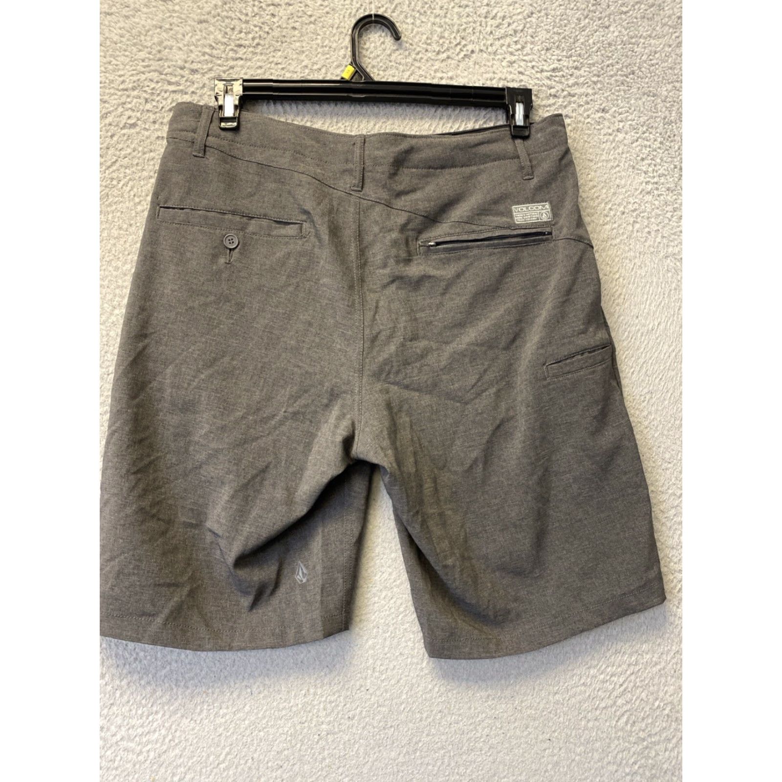 Volcom VINTAGE Volcom Mens Casual Shorts Size 32 Gray Chino Modern Fit Men's Summer Clothing Size US 32 / EU 48 - 6 Thumbnail
