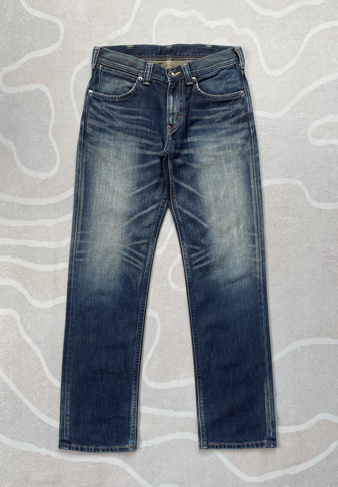 Wrangler Wrangler Straight Jeans (LG113) Size US 30 / EU 46 - 1 Thumbnail