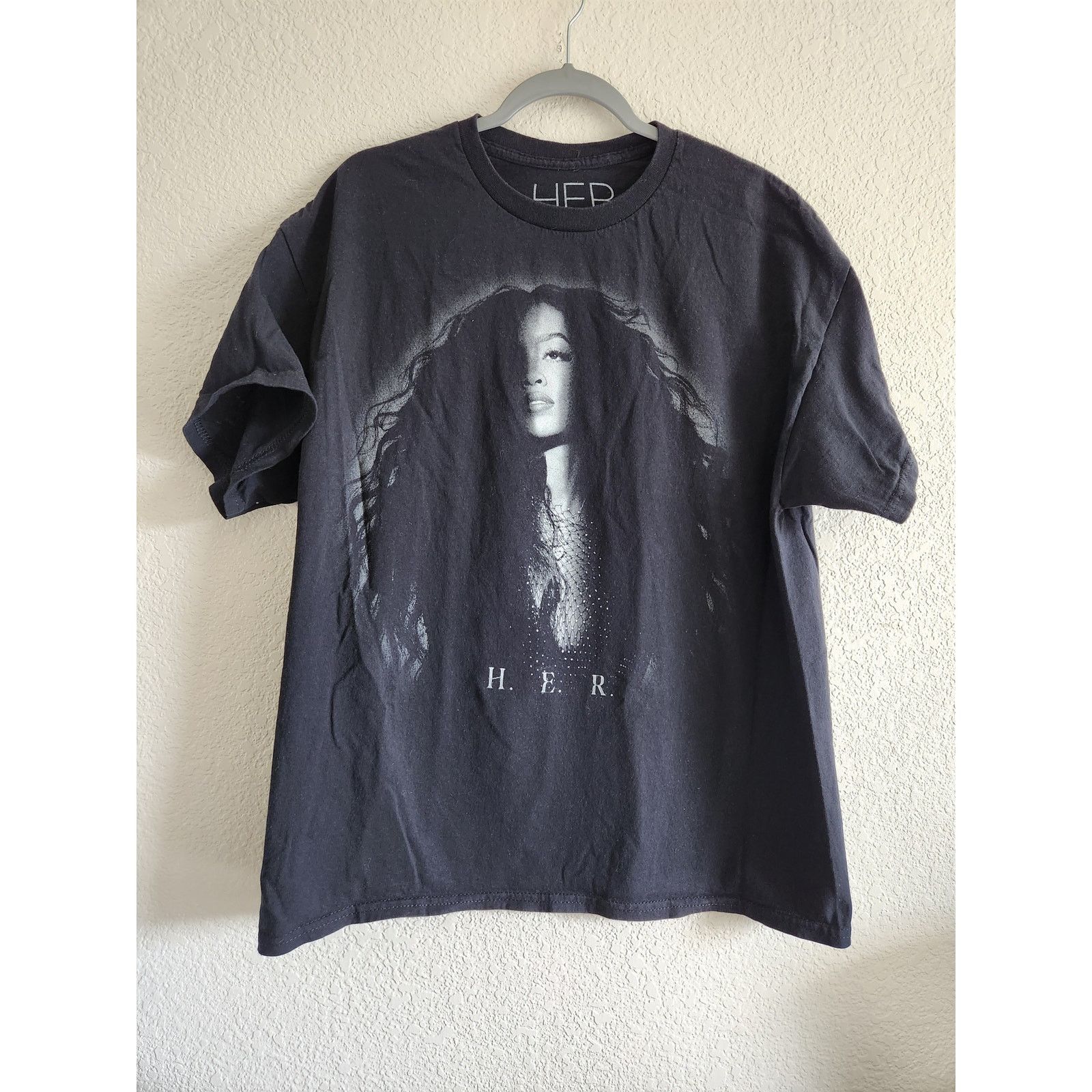 Other H.E.R Artist Oversized Tee 1x Size XXL / US 16-18 / IT 52-54 - 1 Thumbnail