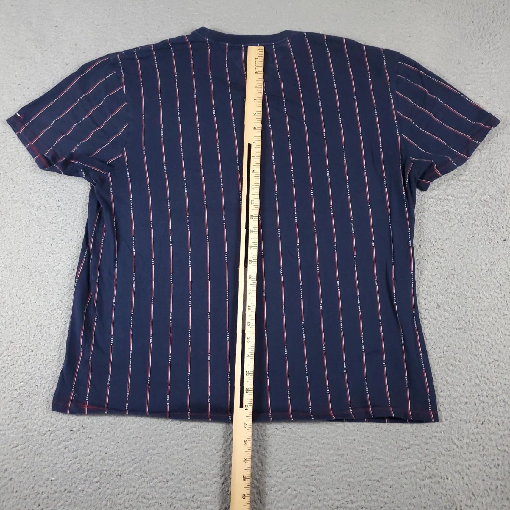Tommy Hilfiger Tommy Hilfiger T Shirt Mens Size Large Blue Striped Short Sleeve Crew Neck Casual Hip Classic American Logo Pockets Mens Size US L / EU 52-54 / 3 - 3 Thumbnail
