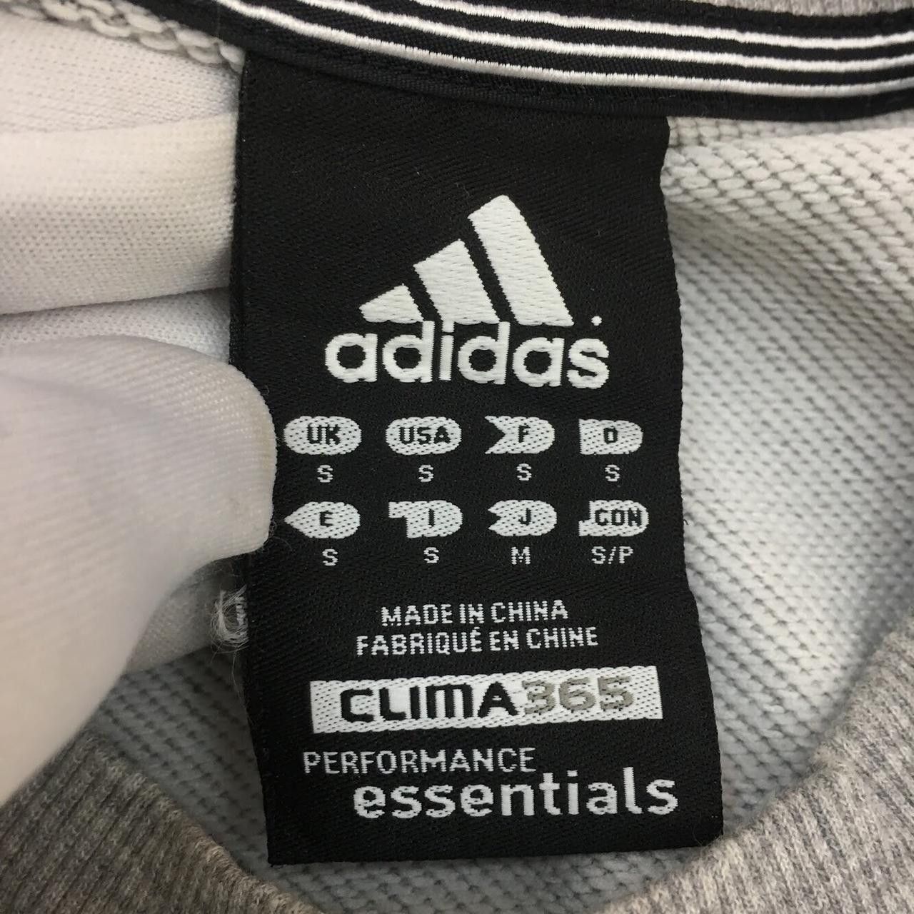 Adidas Vintage ADIDAS CLIMA 365 Gray Crewneck 3 Stripes Sweatshirt Size S / US 4 / IT 40 - 4 Thumbnail