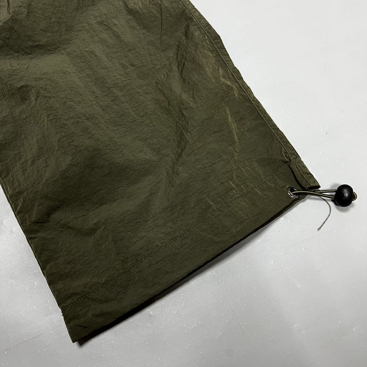 Ed Hardy × Urban Outfitters Ed Hardy x Urban Outfitters Big Logo Cargo Nylon Pants Baggy Size US 30 / EU 46 - 4 Thumbnail